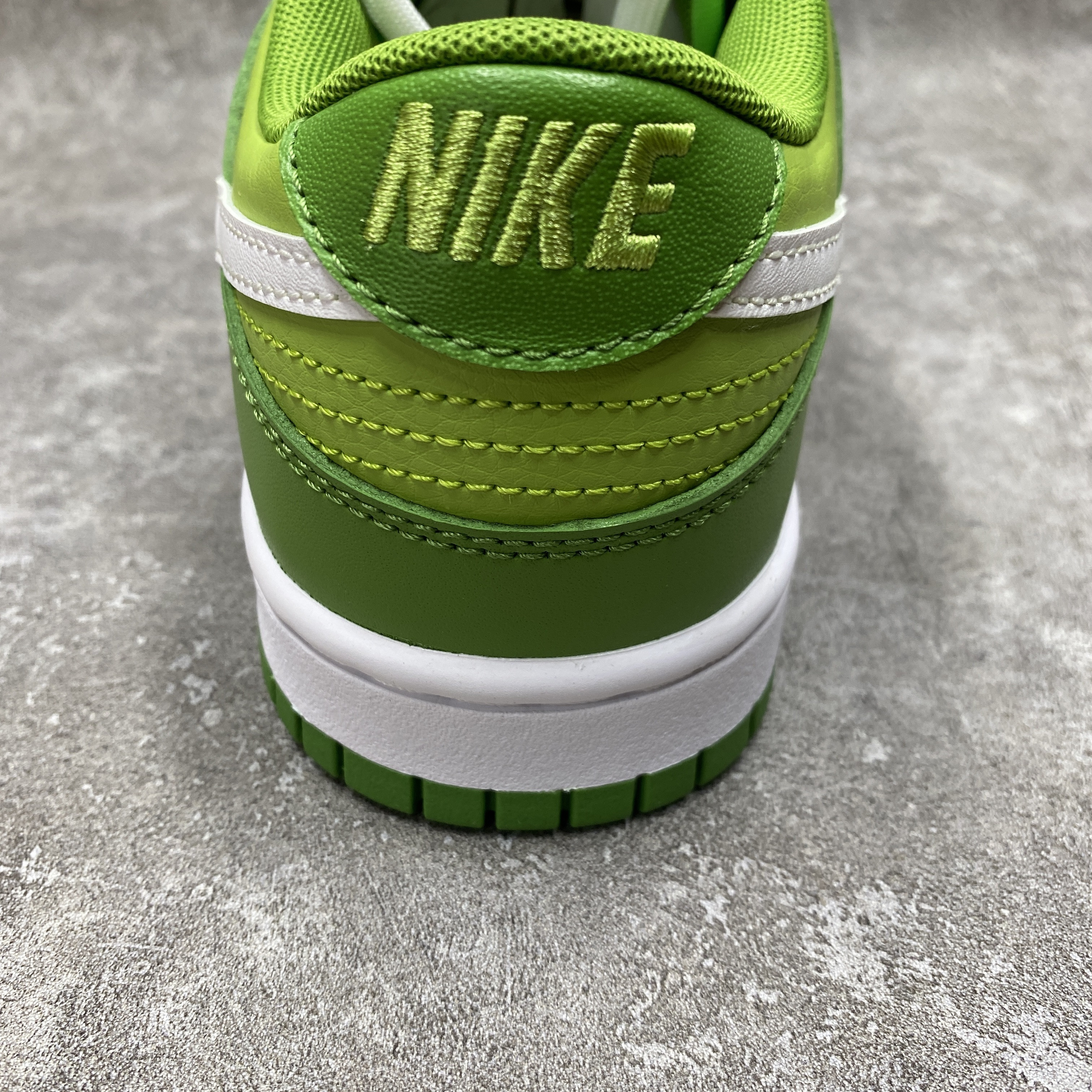 nike dunk low Ch10rophyll
