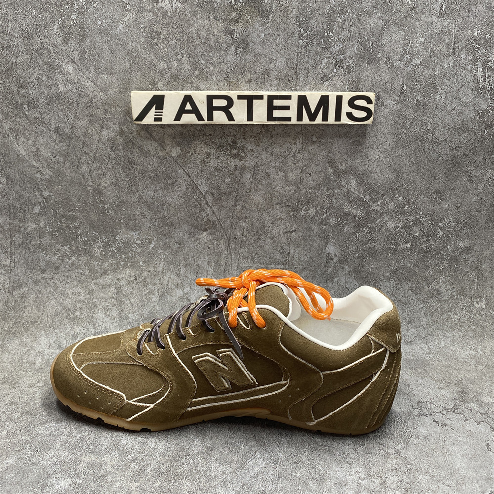 ua m1v m1v x new Ba1an*e 530 sl suede sneakers