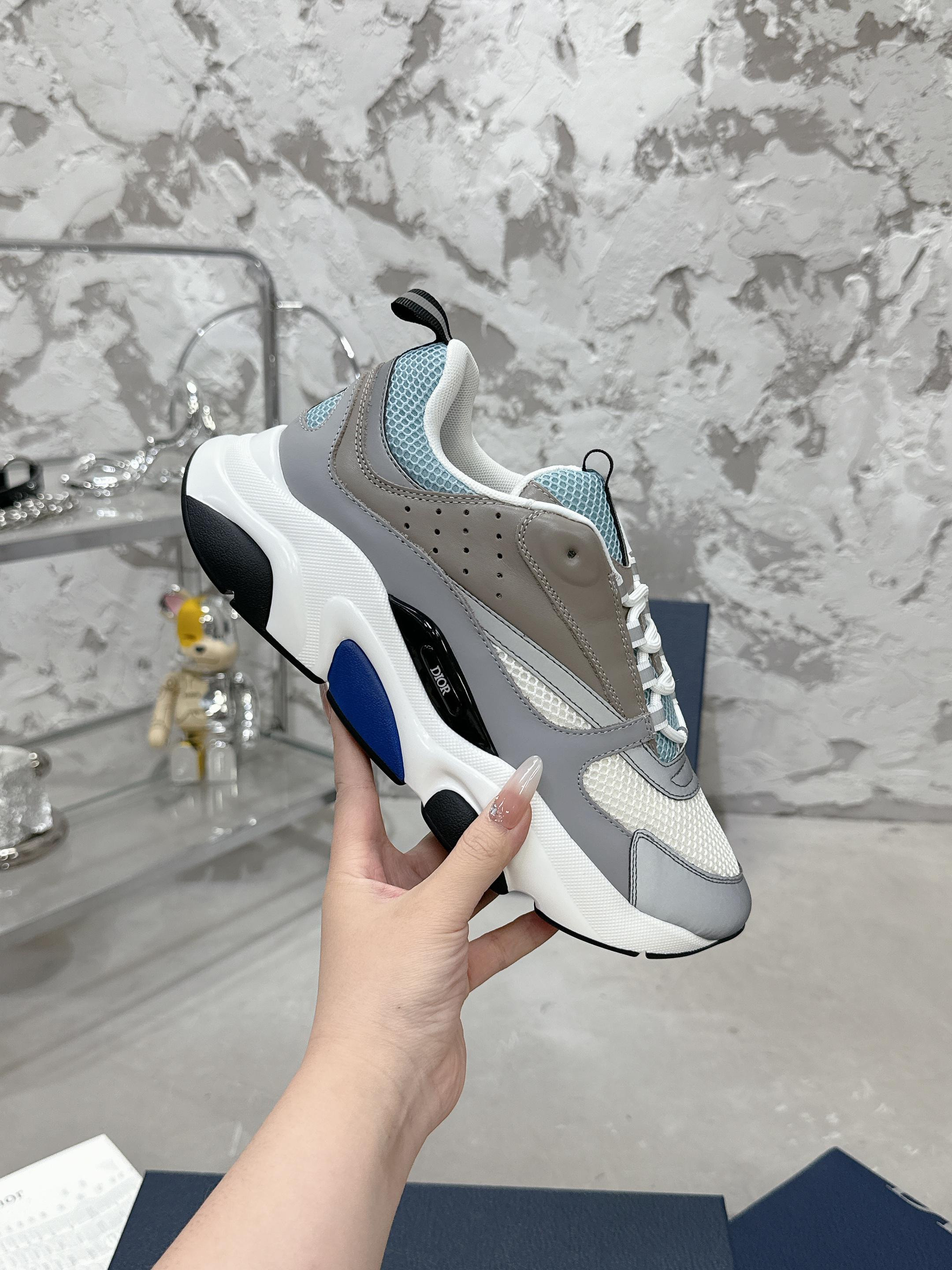 ua D*or b22 sneaker