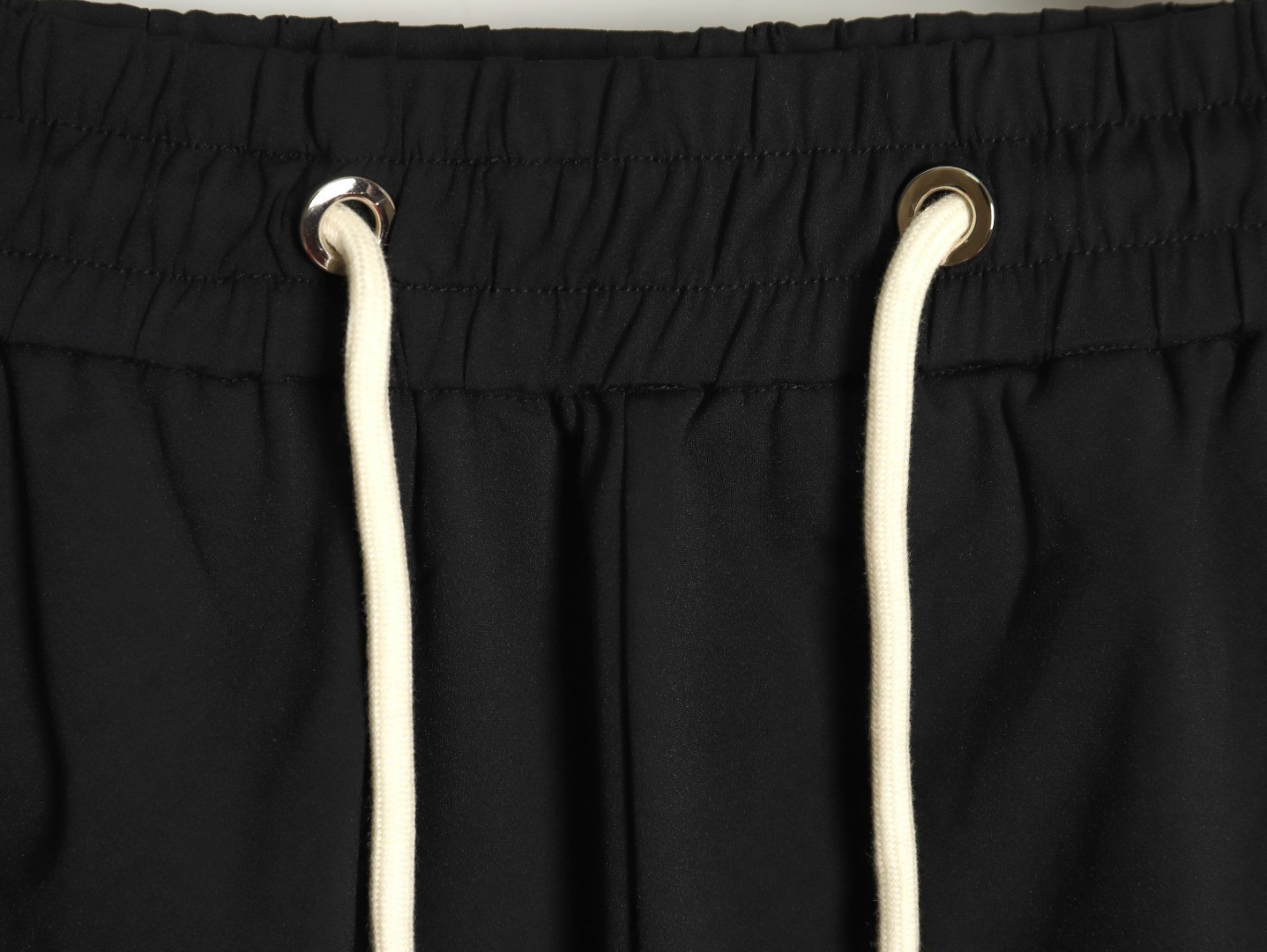 M0nc1er pants