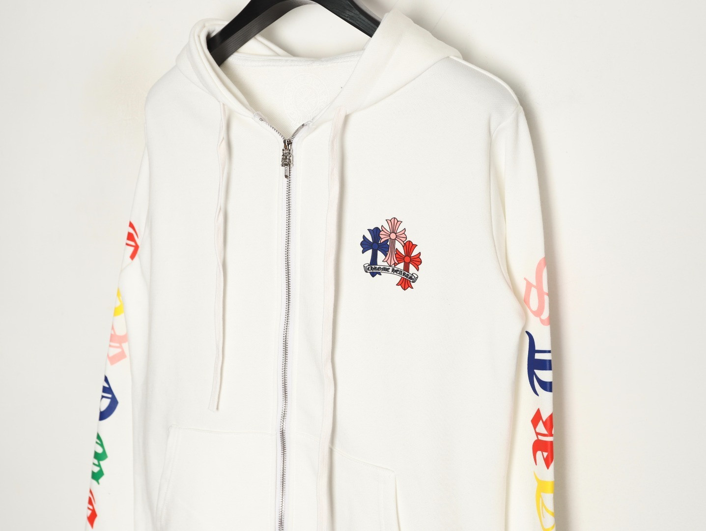 Ch**me He**ts 25fw coats