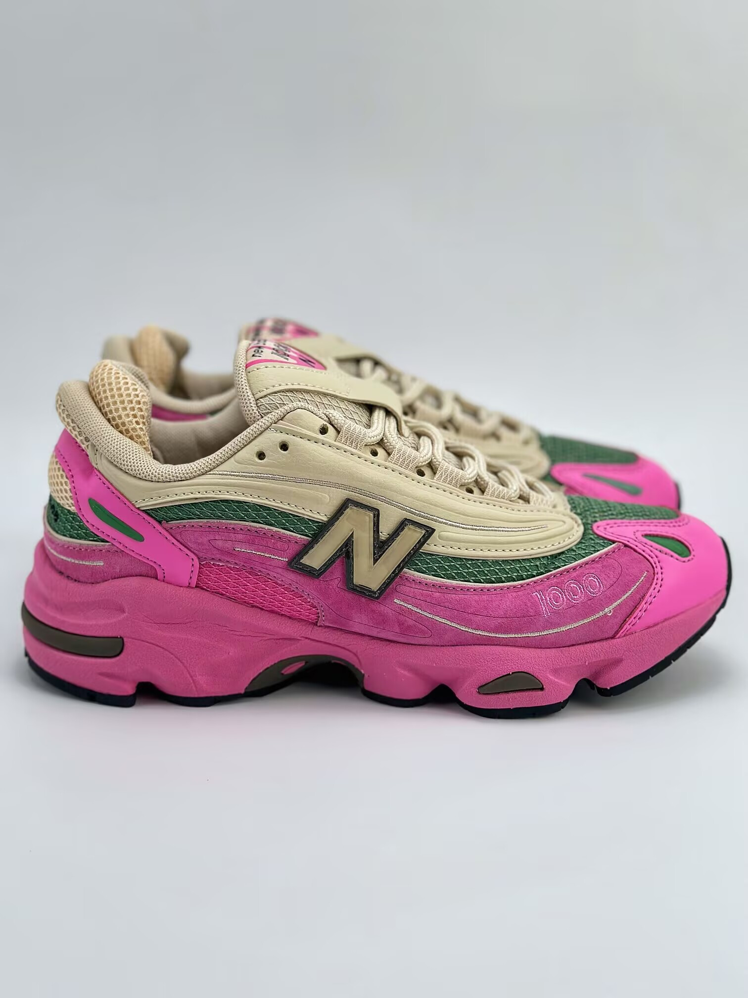 ua new Ba1an*e 1000 tan pink green