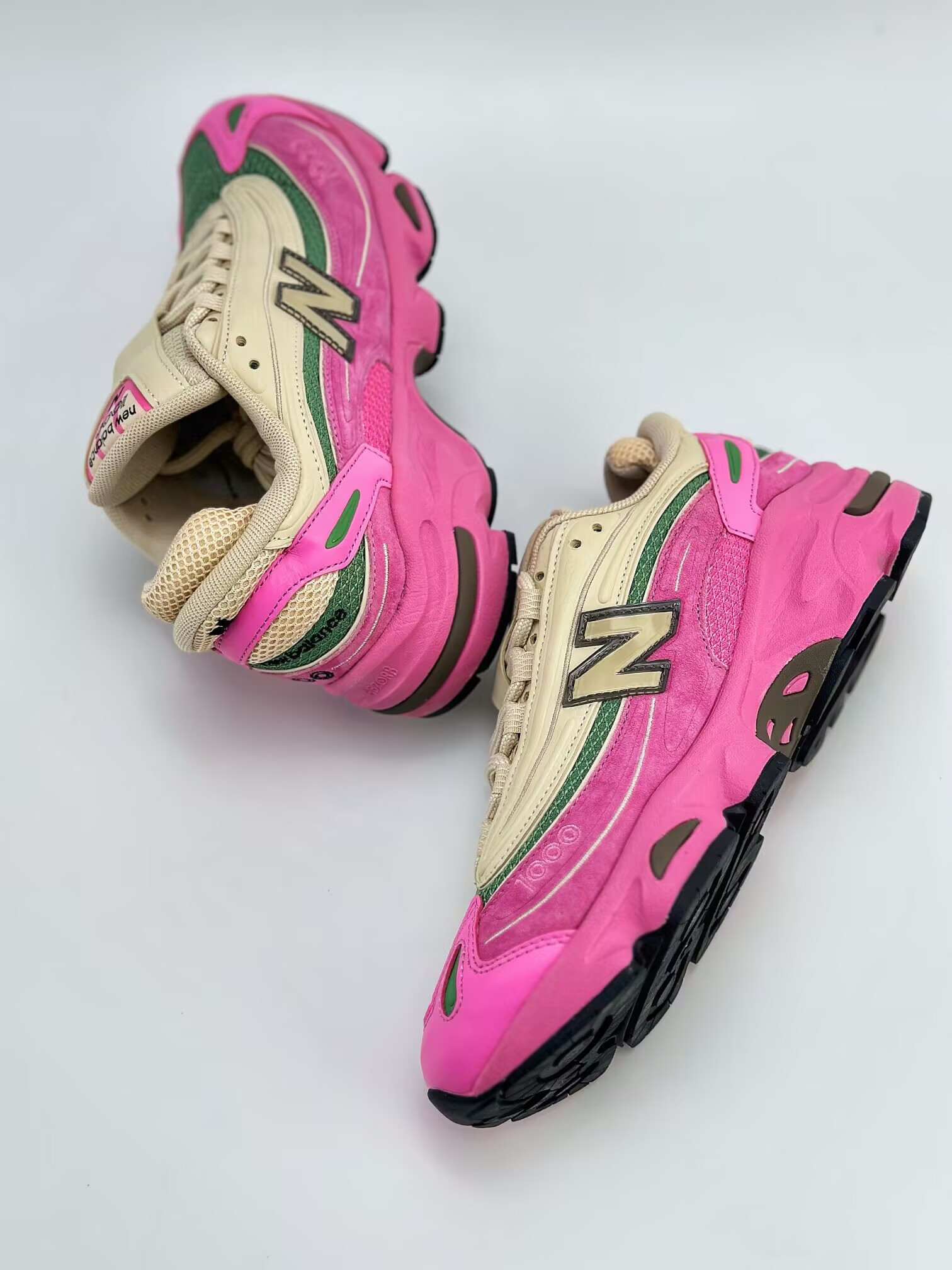 ua new Ba1an*e 1000 tan pink green