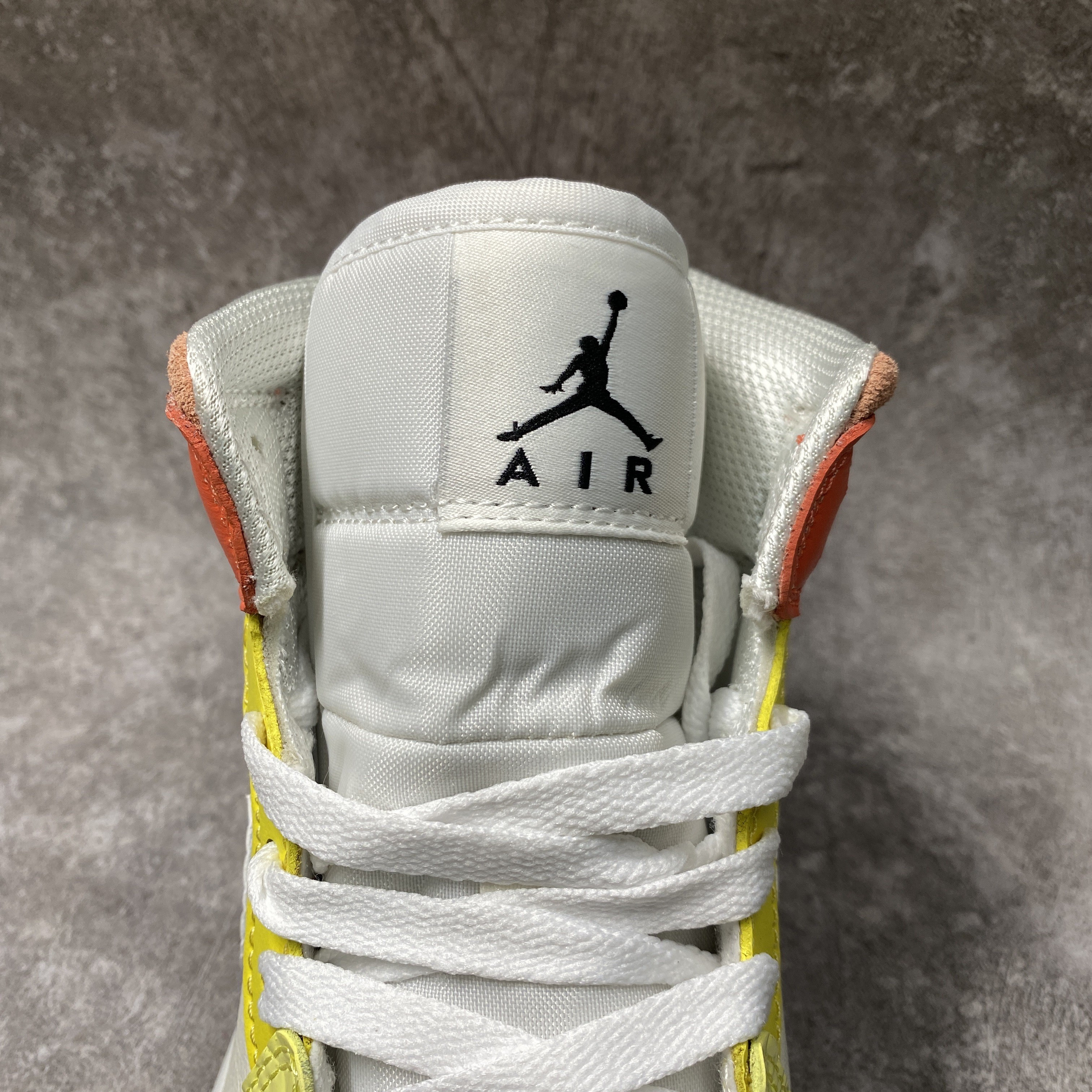air jordan 1 mid to my first C0a*h