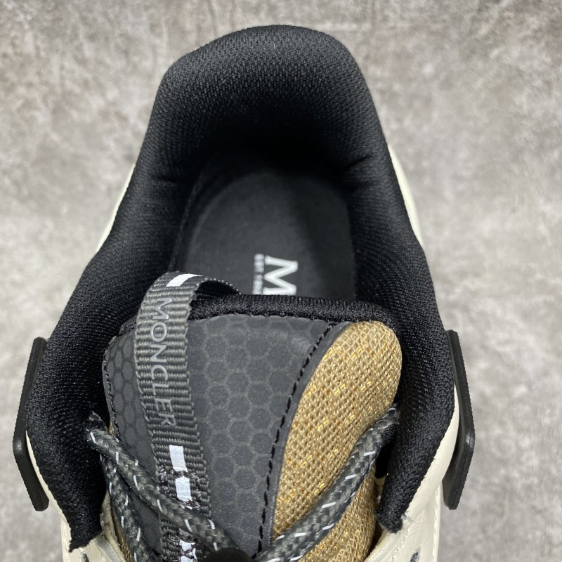 M0nc1er trailgrip beige white