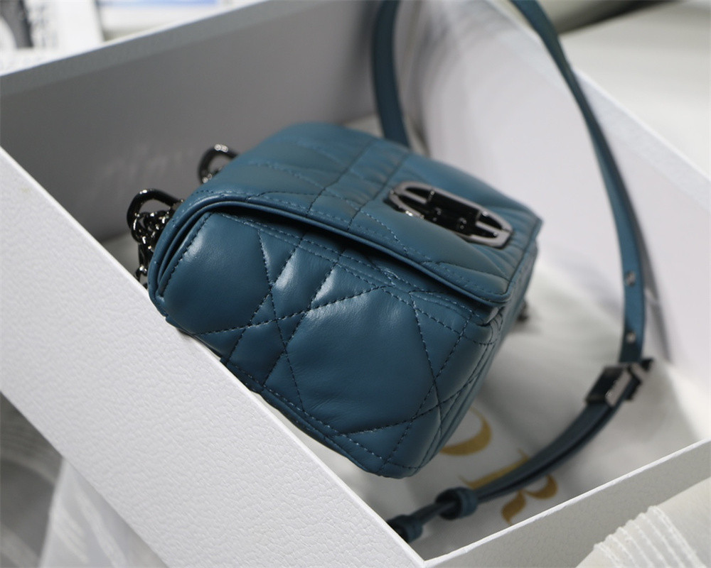 small d*or caro bag navy S*pple cannage calfskin with silver hardware 20 x 12 x 7 cm