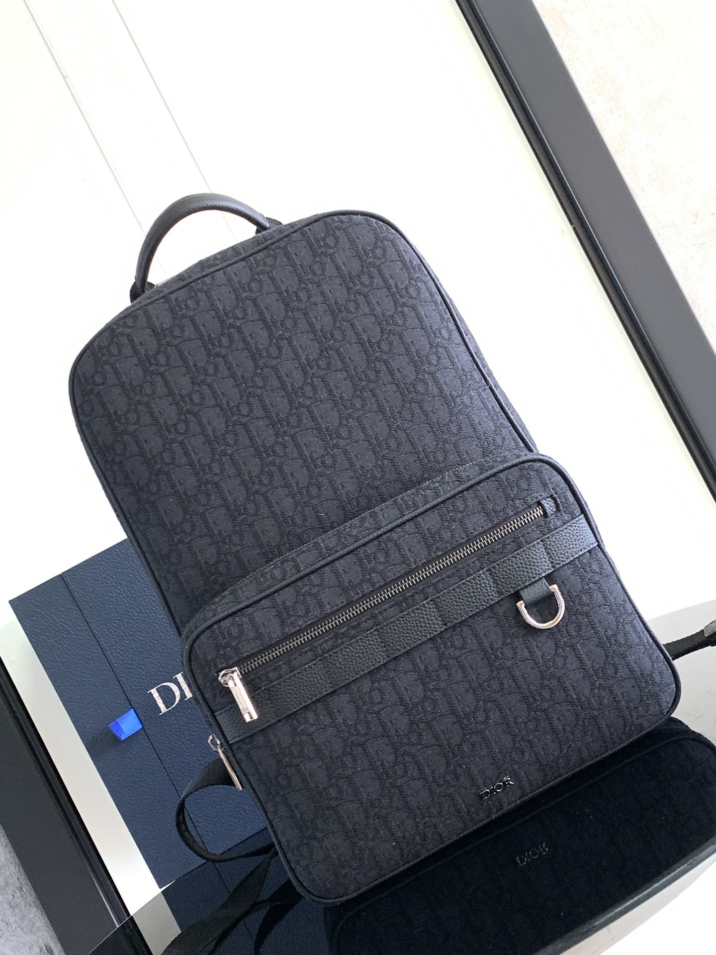 D*or safari backpack blue 11 x 16 x 5.5 inches