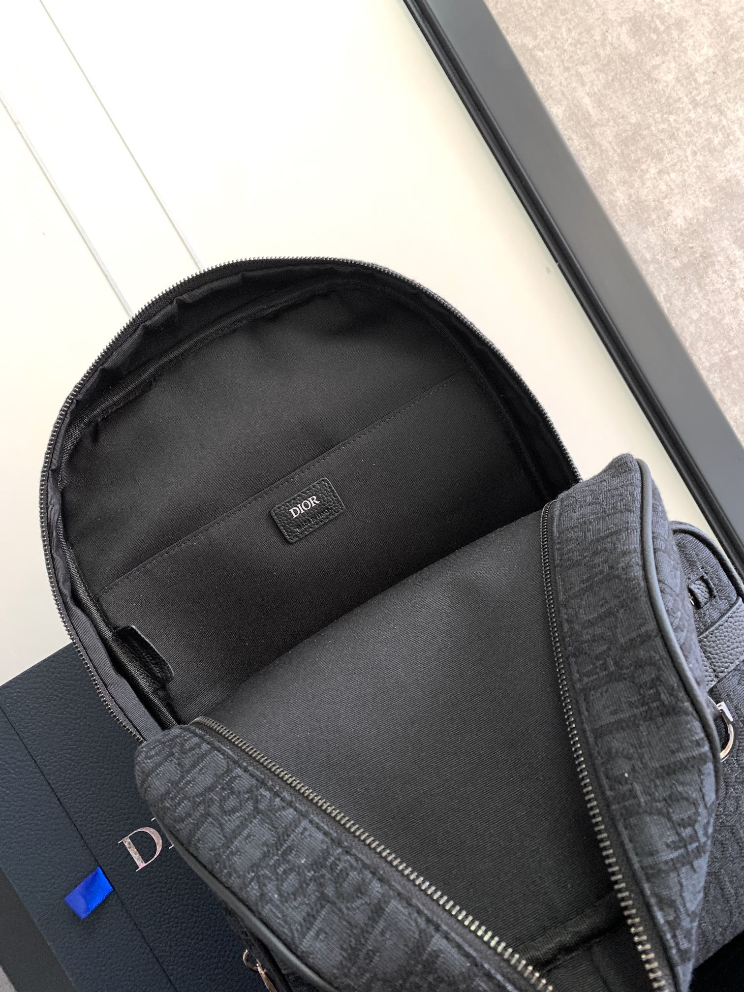 D*or safari backpack blue 11 x 16 x 5.5 inches