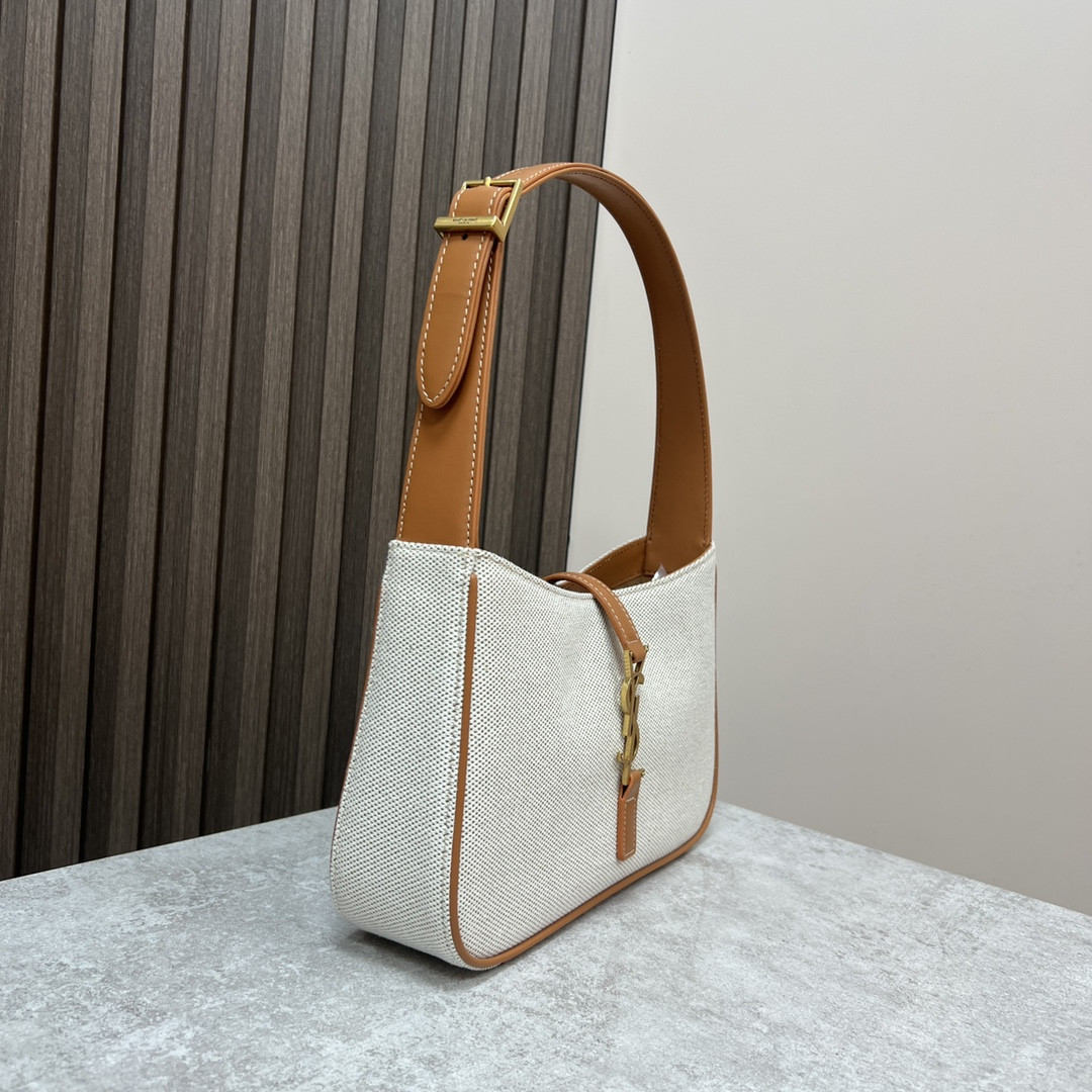 y*l le 5 À 7 in canvas and leather grege and bR1ck 9 x 6.3 x 2.5 inches