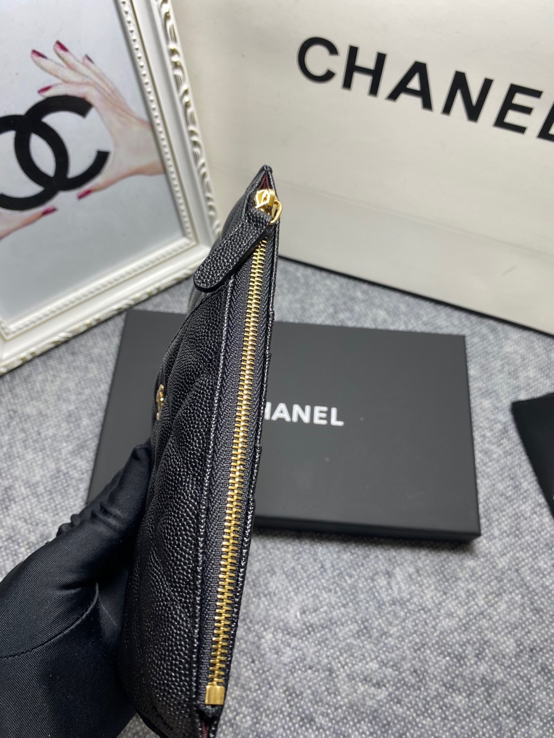 Ch*el long zipped wallet 19-11cm