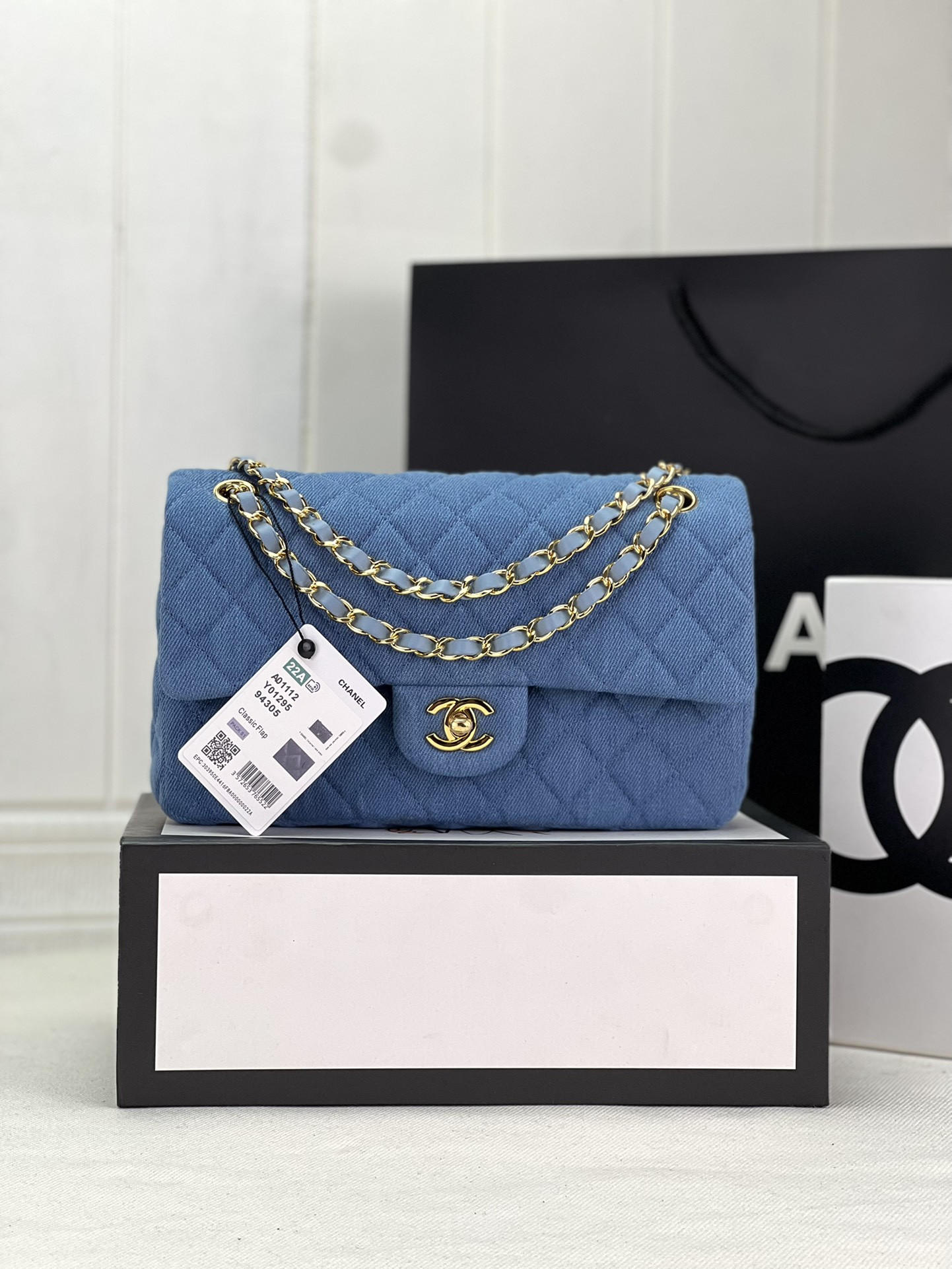 Ch*el classic 11.12 handbag tweed & gold-tone metal  6 × 9.9 × 2.5 in