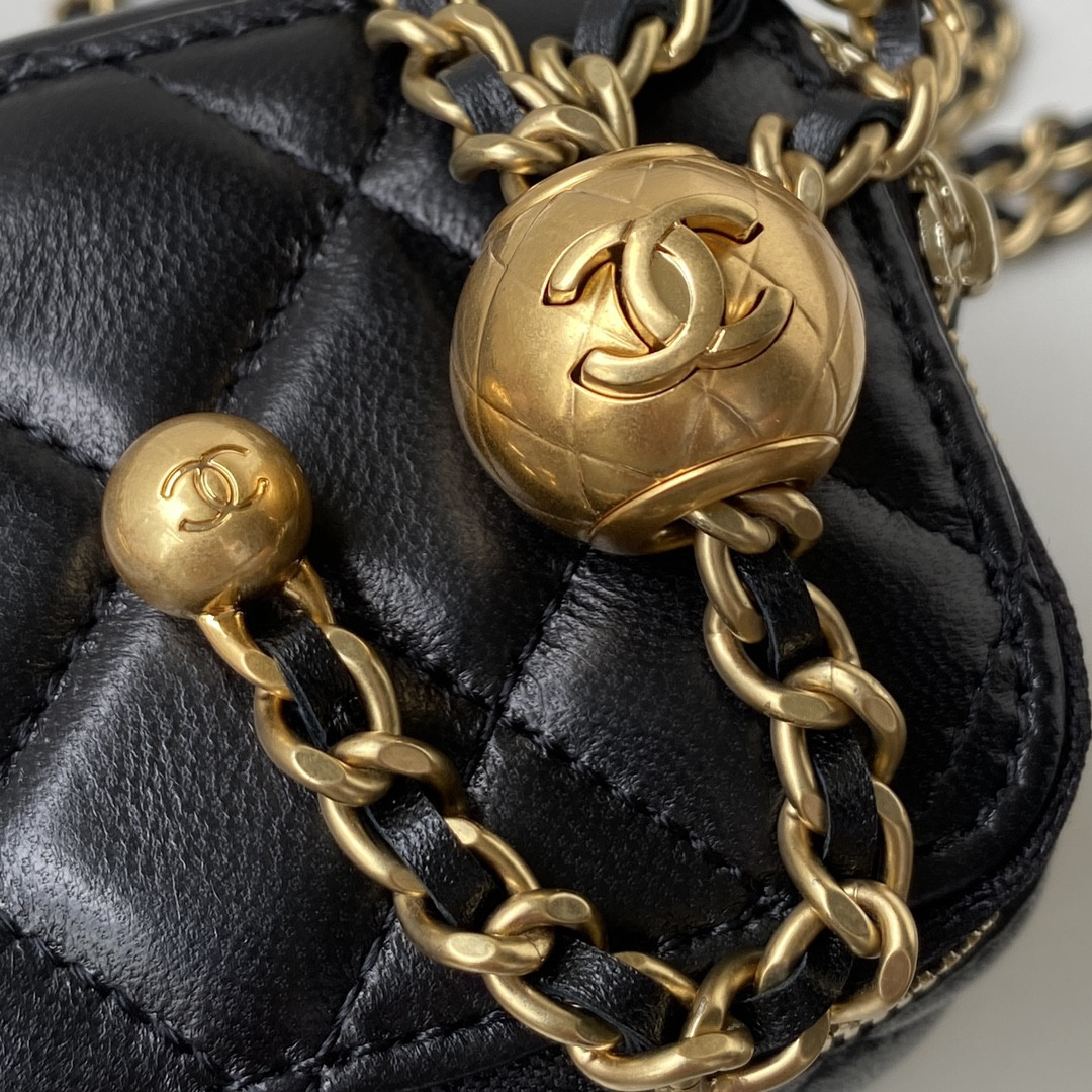 Ch*el mini box bag