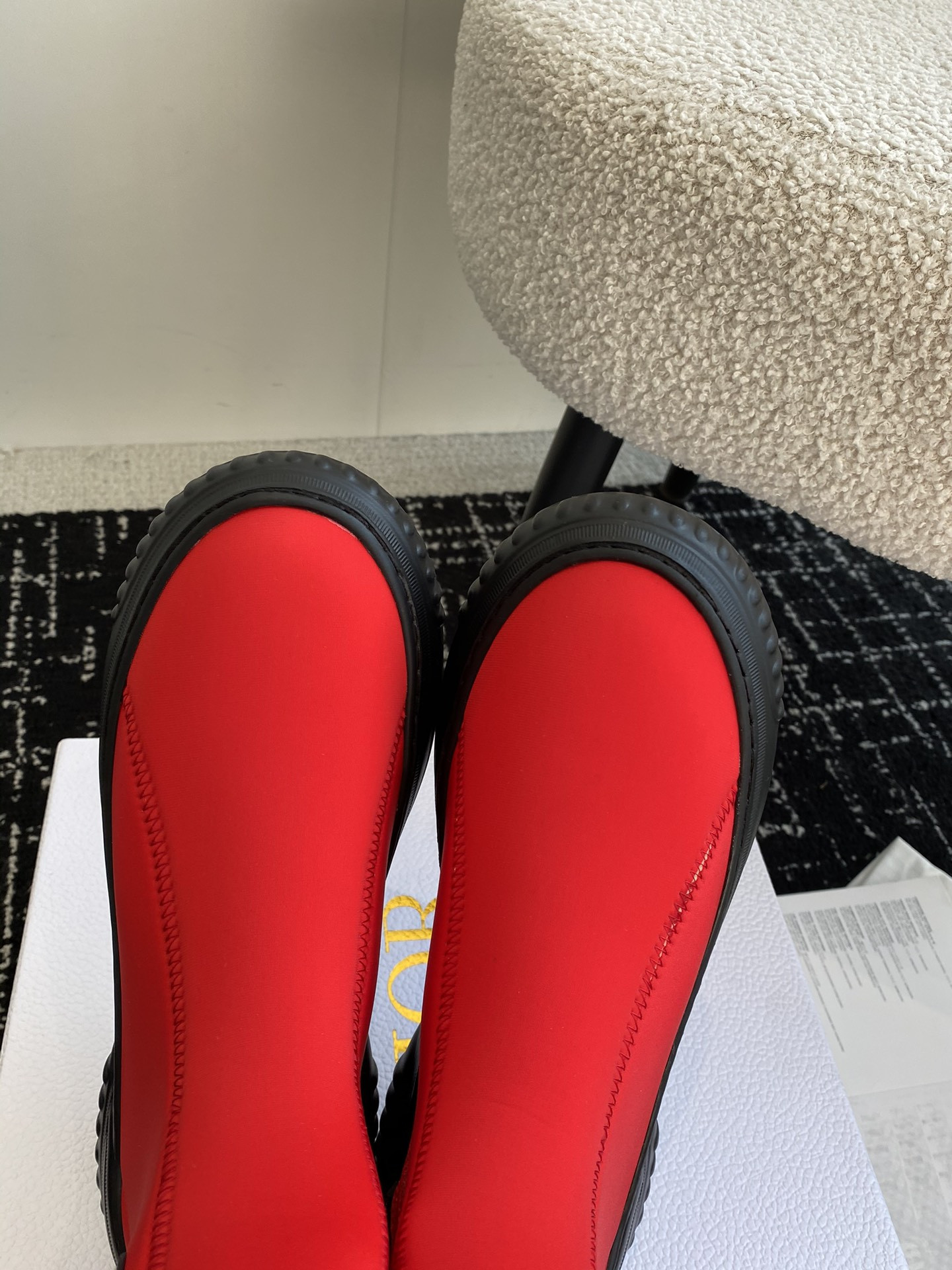 ua D*or boot