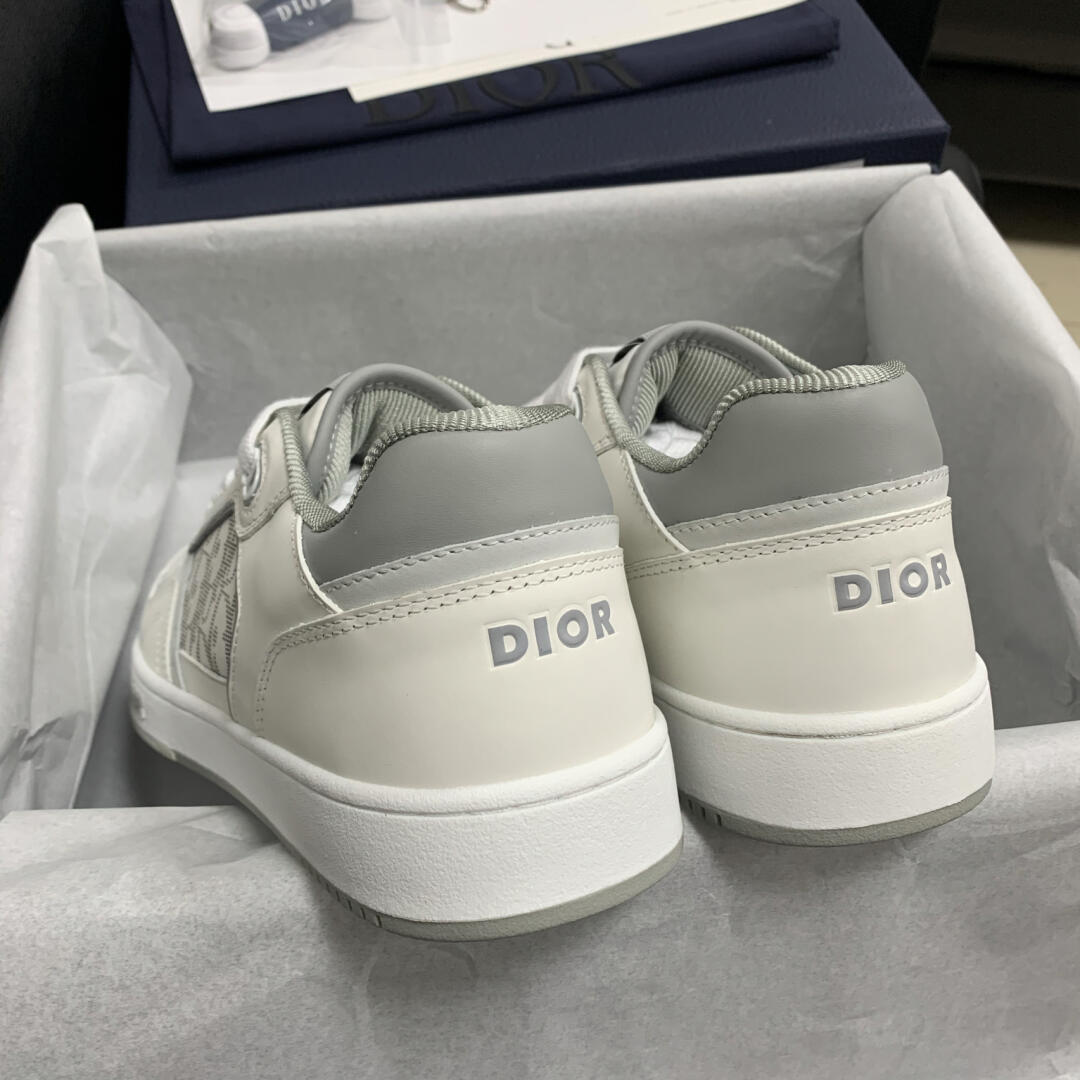D*or sneakers