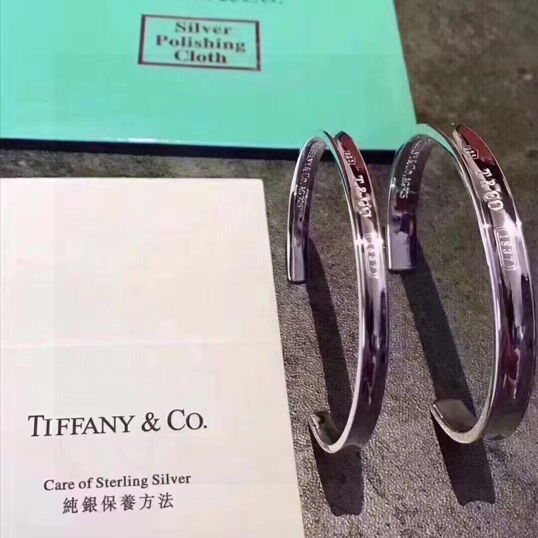 T*f*ny&co. bracelet