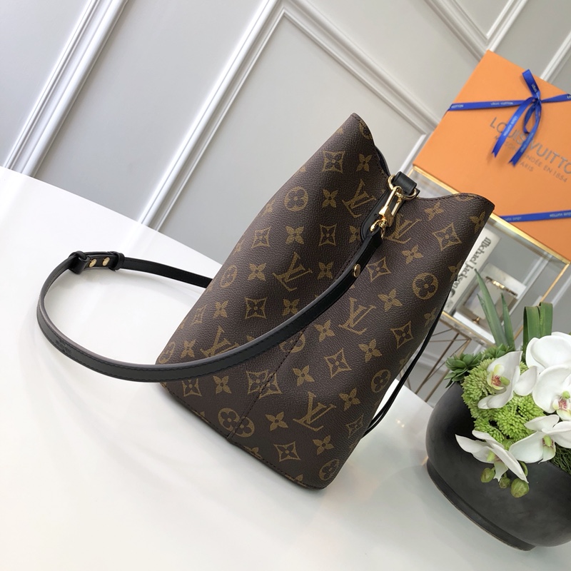 l0*is V*t0n néonoé bucket bag -26x22x27cm