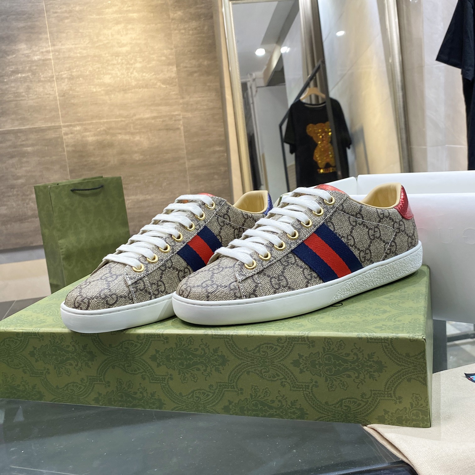 G*u*i sneakers