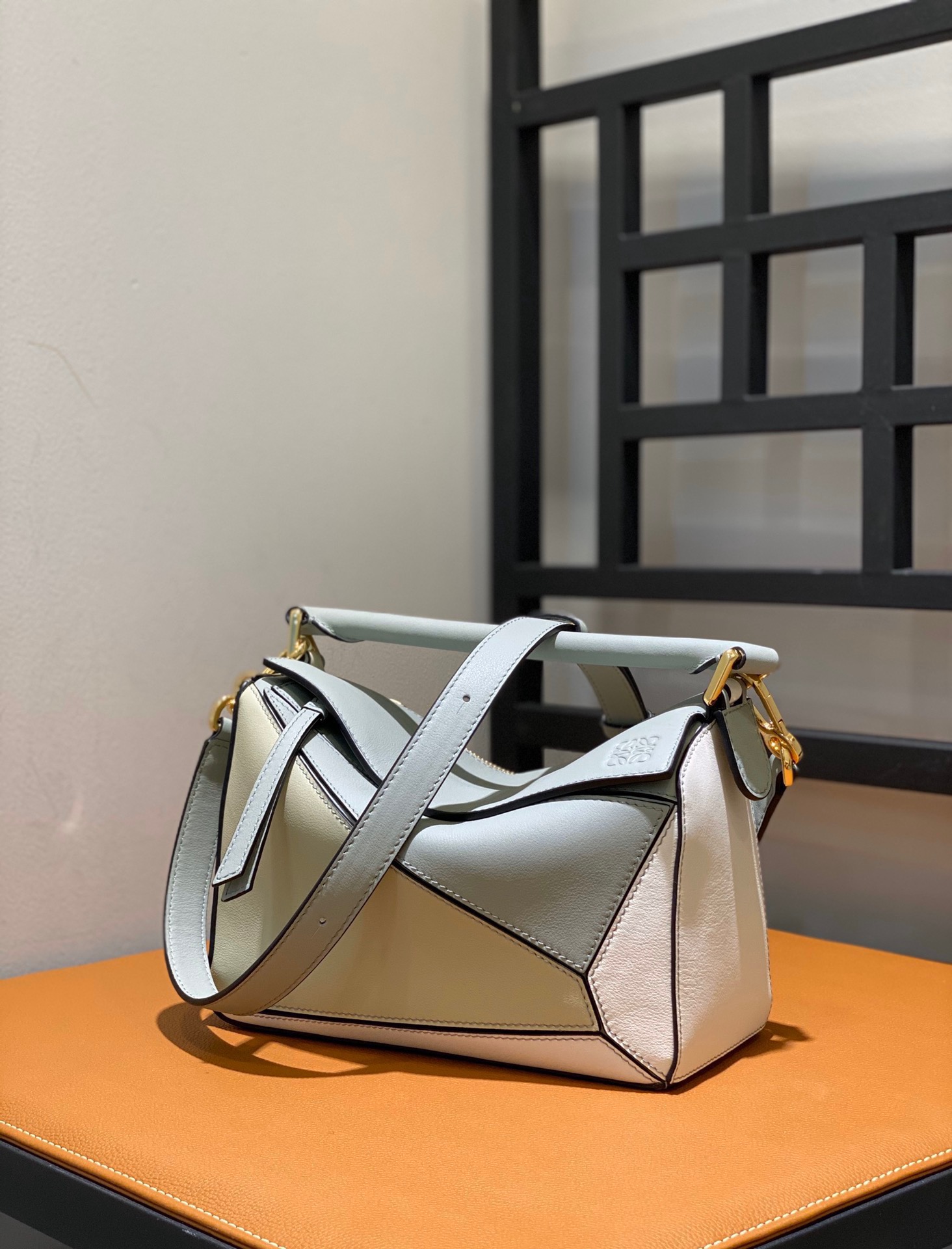 L0ew* puzzle small bag-24*10*14cm