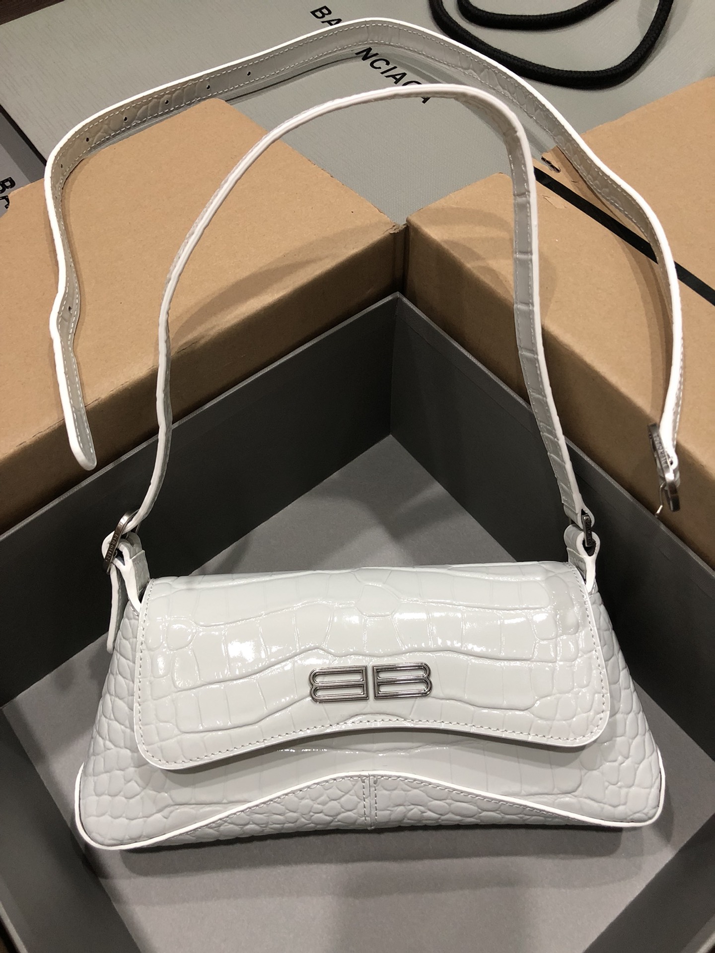 Balenciag XX Flap Bag Crocodile Embossed-27*4.8*15.5CM