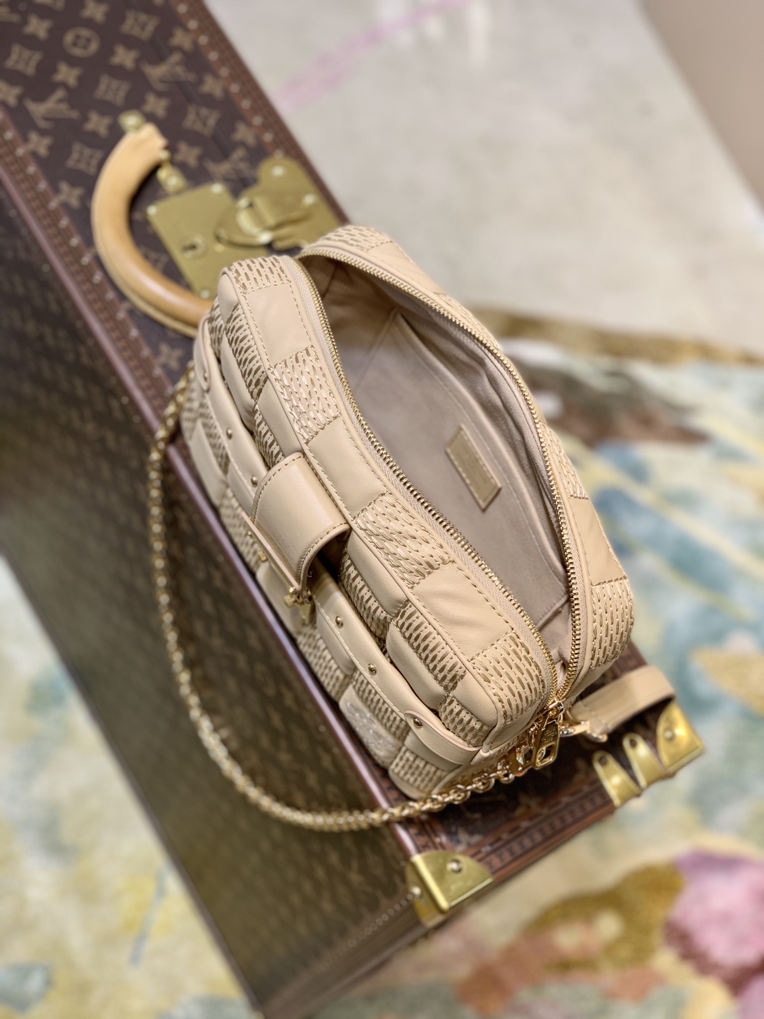 l0*is V*t0n trica bag-25.5*17*7 cm