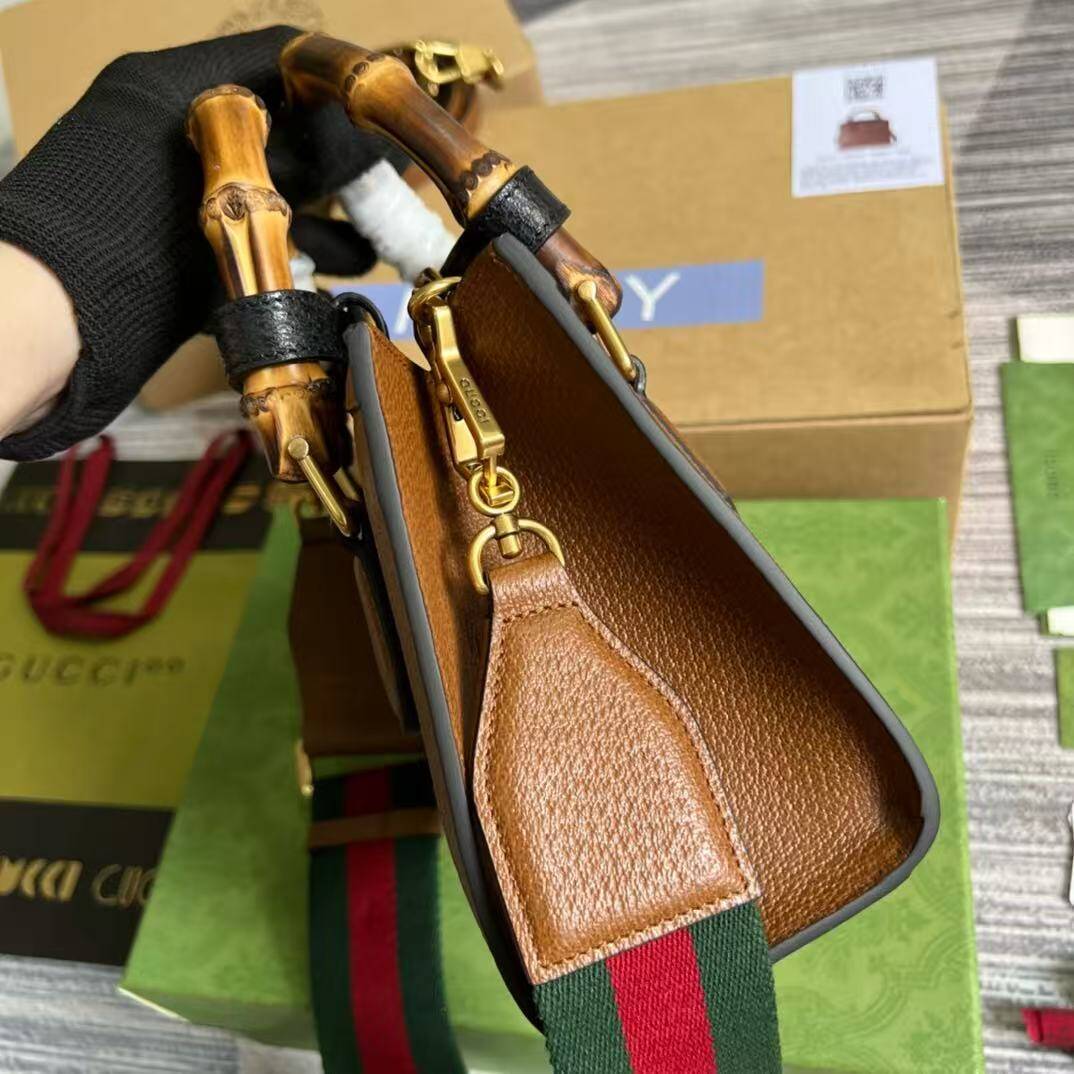 Gvc*1 tote bag