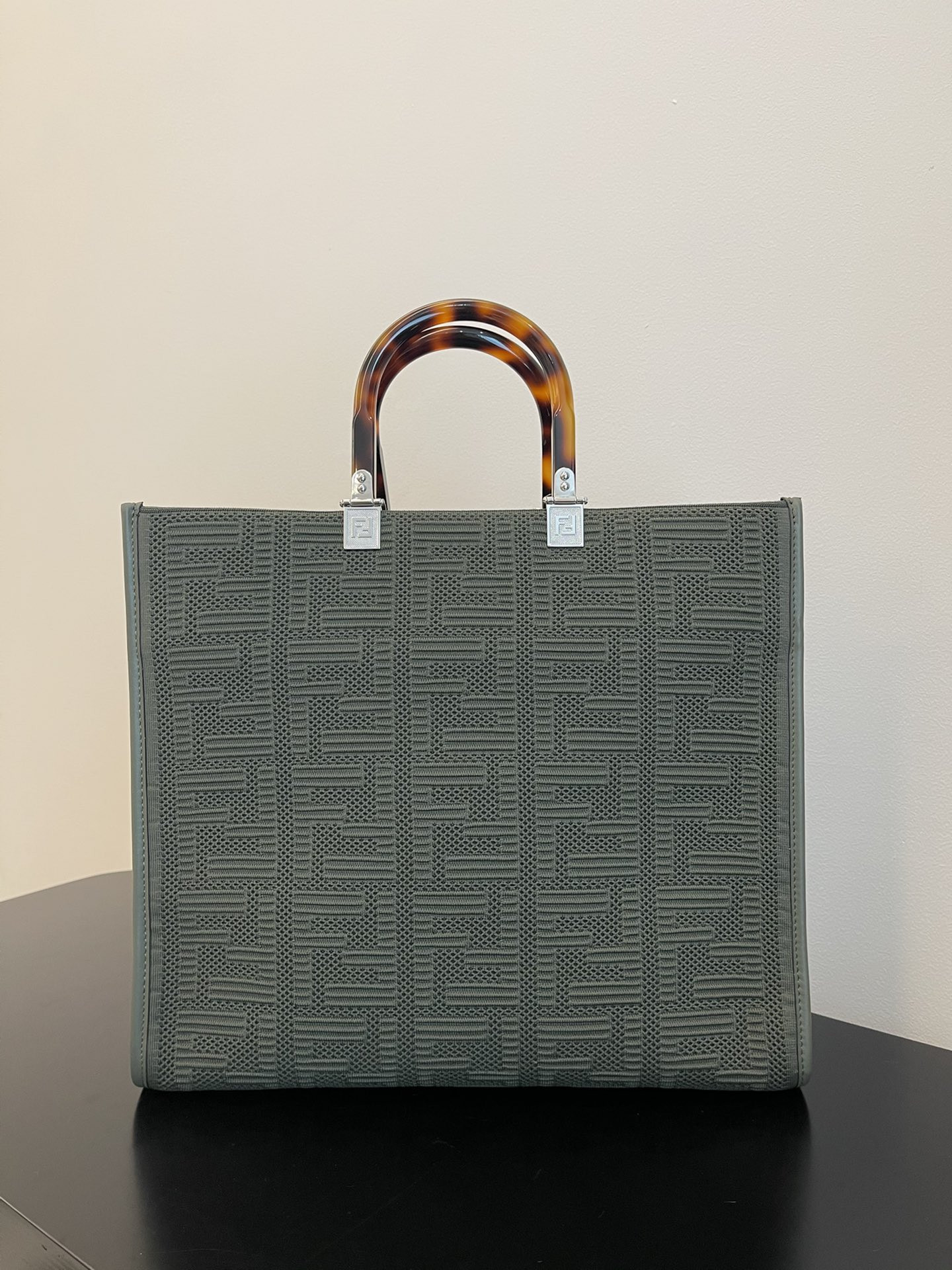 F**di tote-36*17*31cm