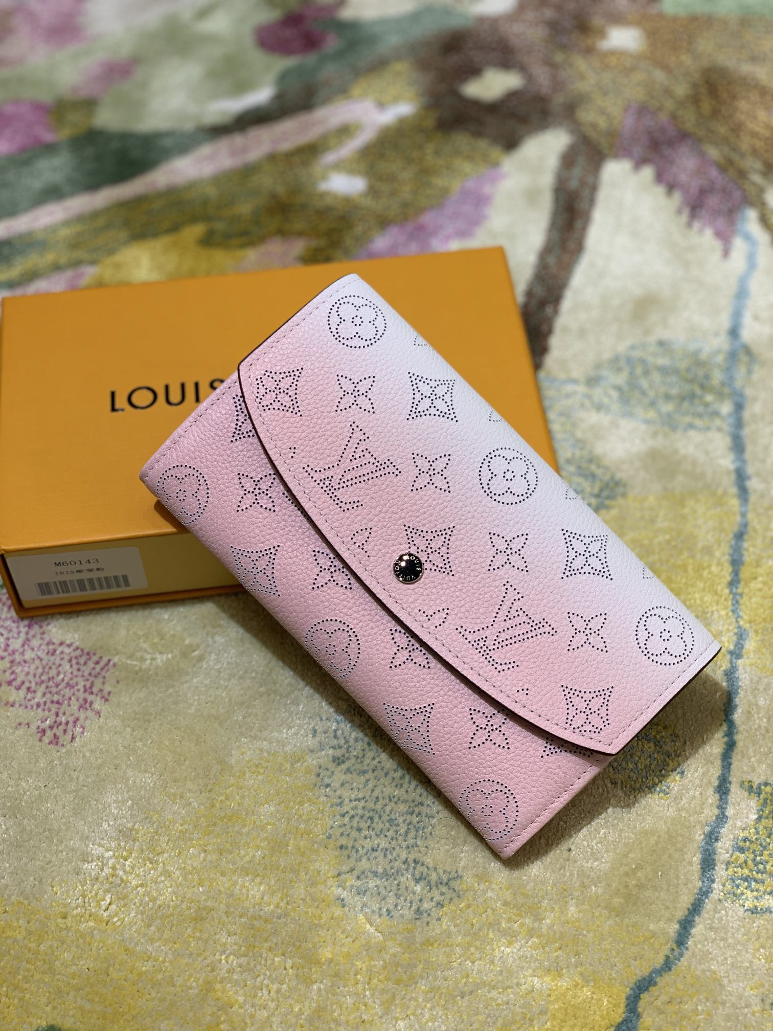 l0*is V*t0n lris wallet-12*19*2cm