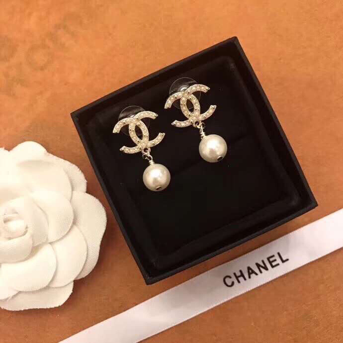 Ch@nel Earring