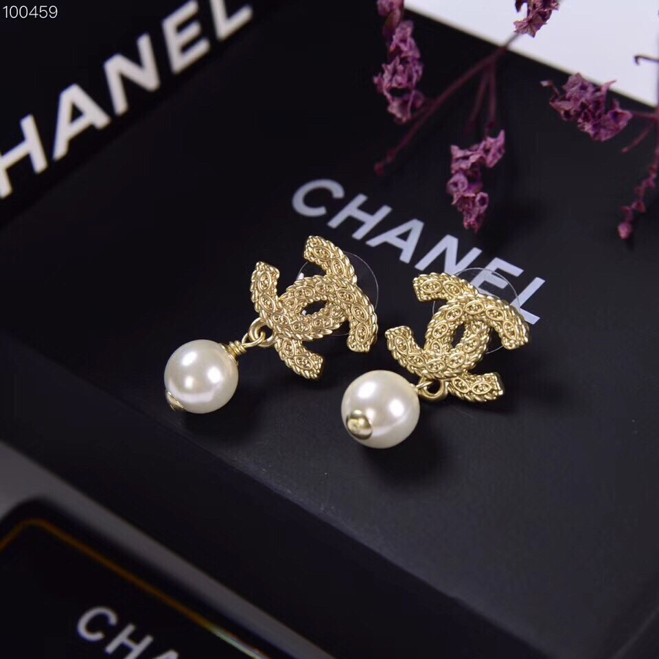 Ch@nel Earring