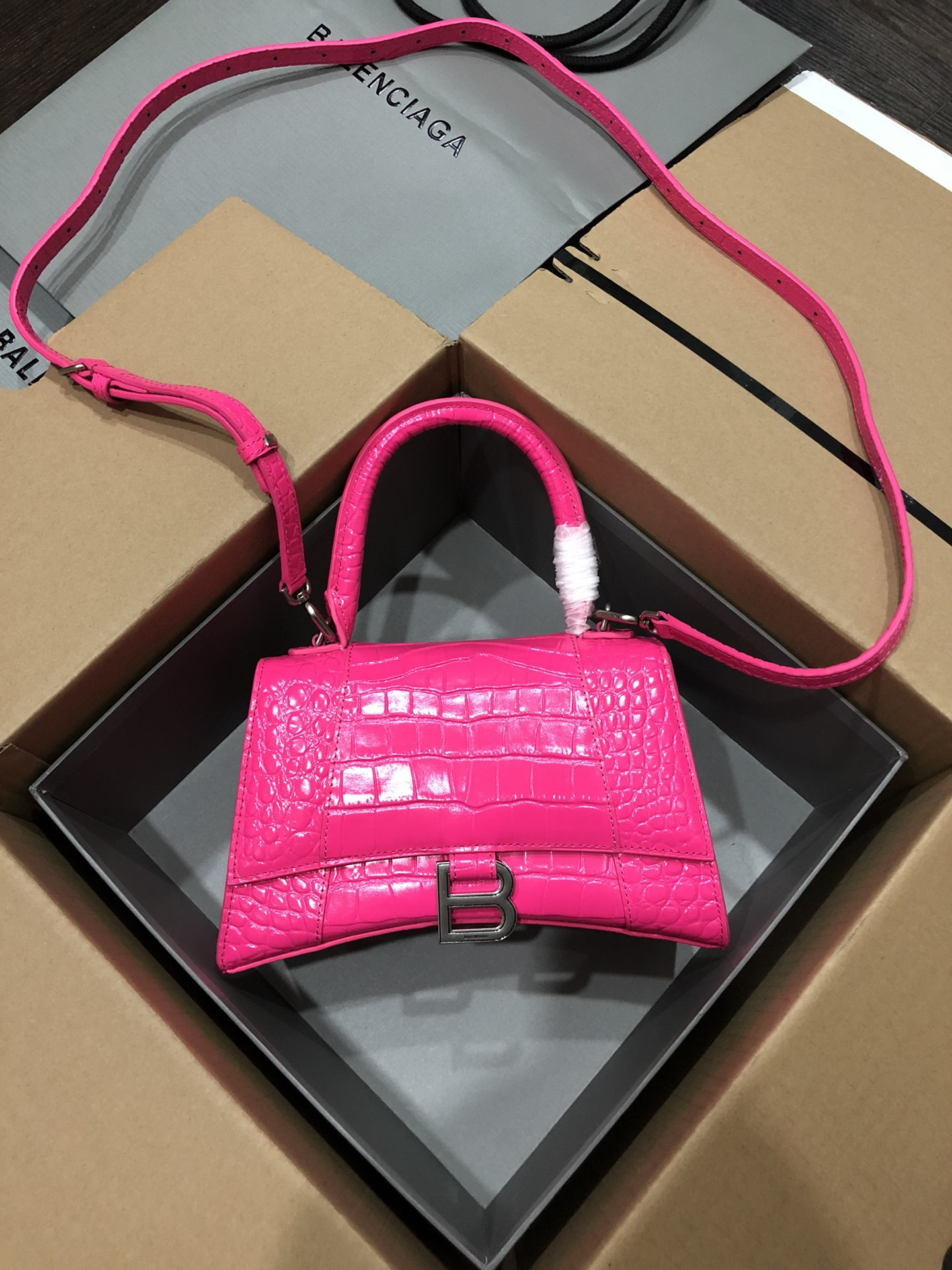 Ba*len*cia*ga hourglass bag-23x10x24cm