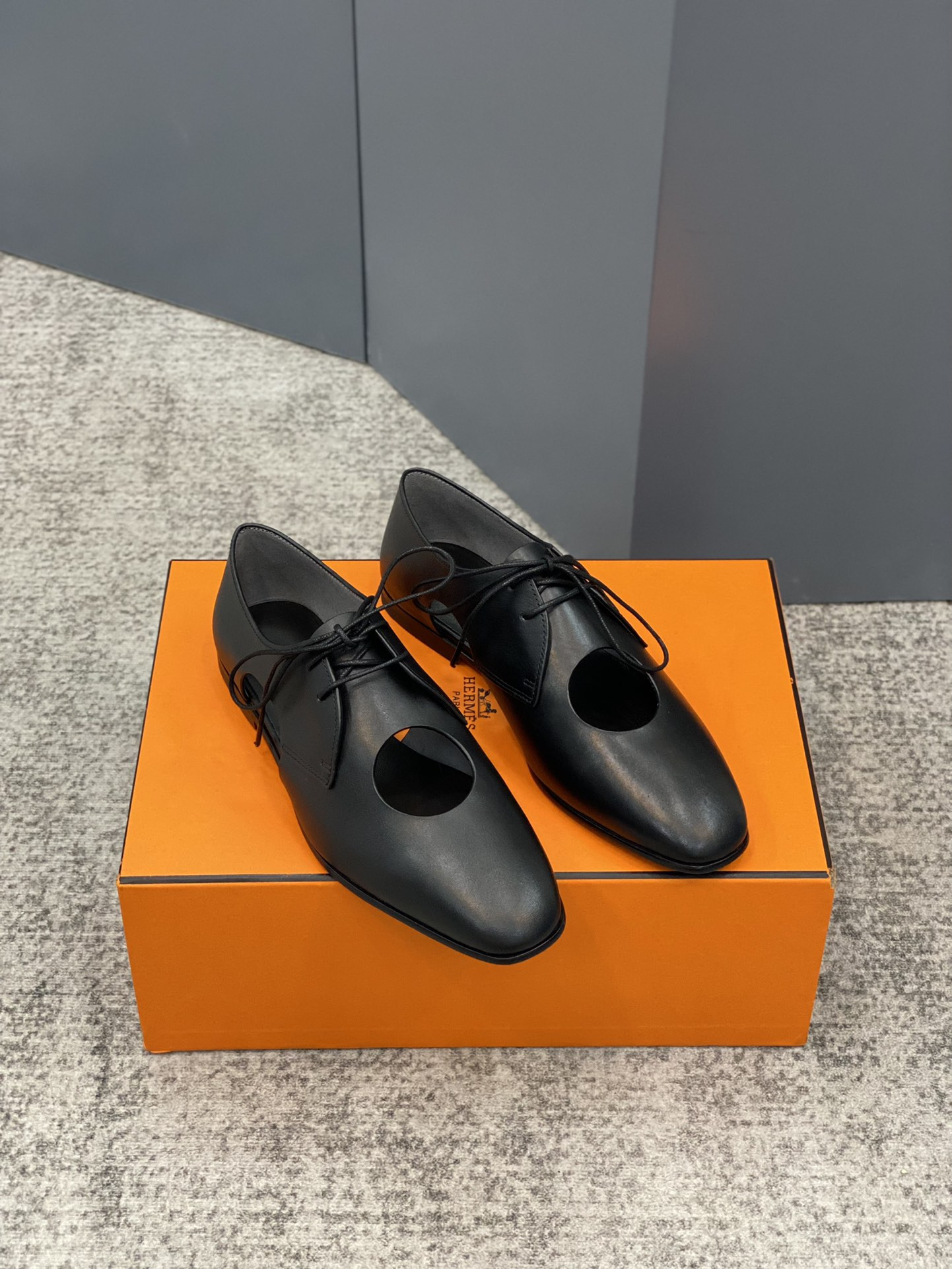 H**mes loafers(eu35-eu40)