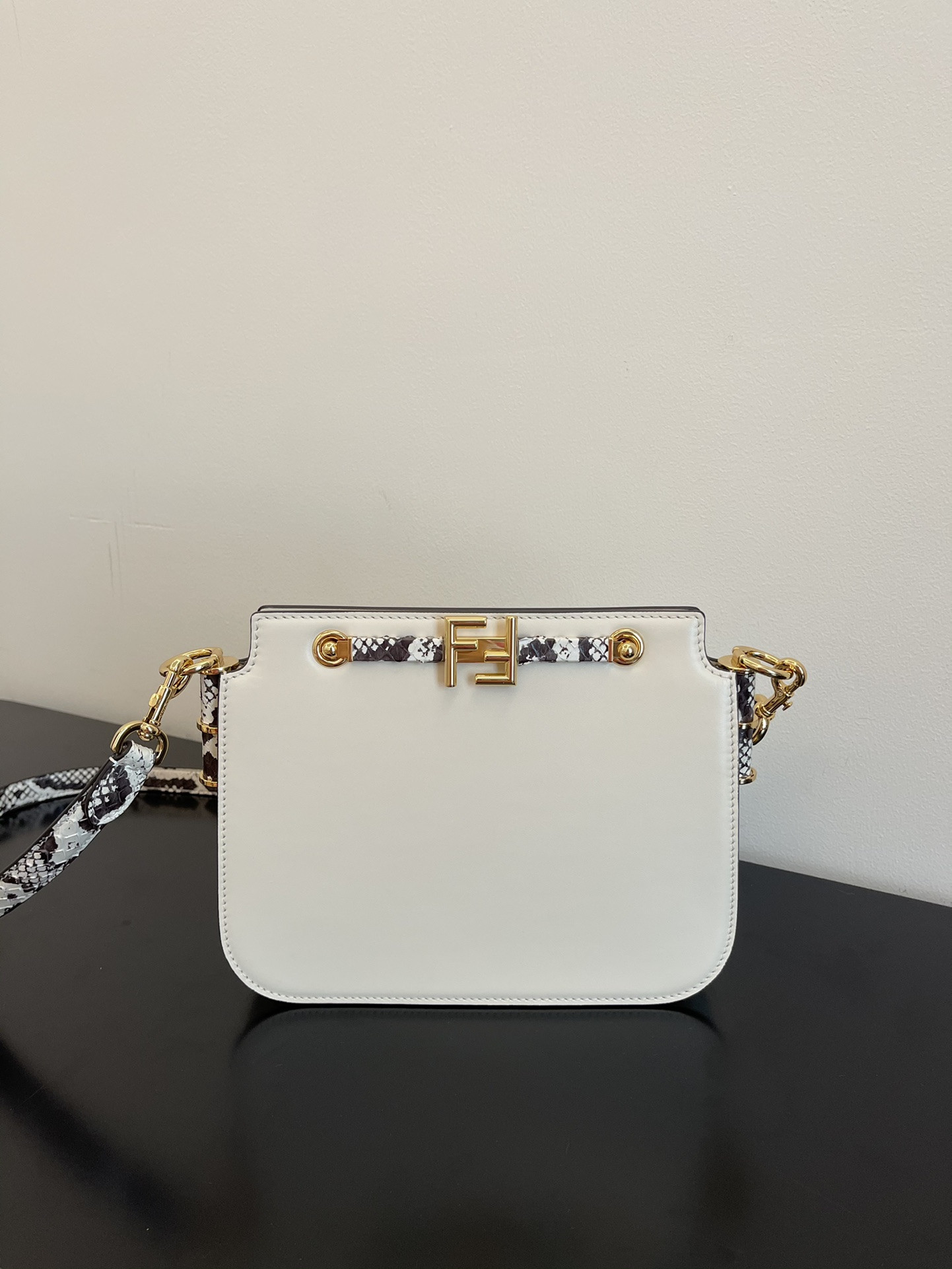F**di touch handbags-26.5*19*10cm