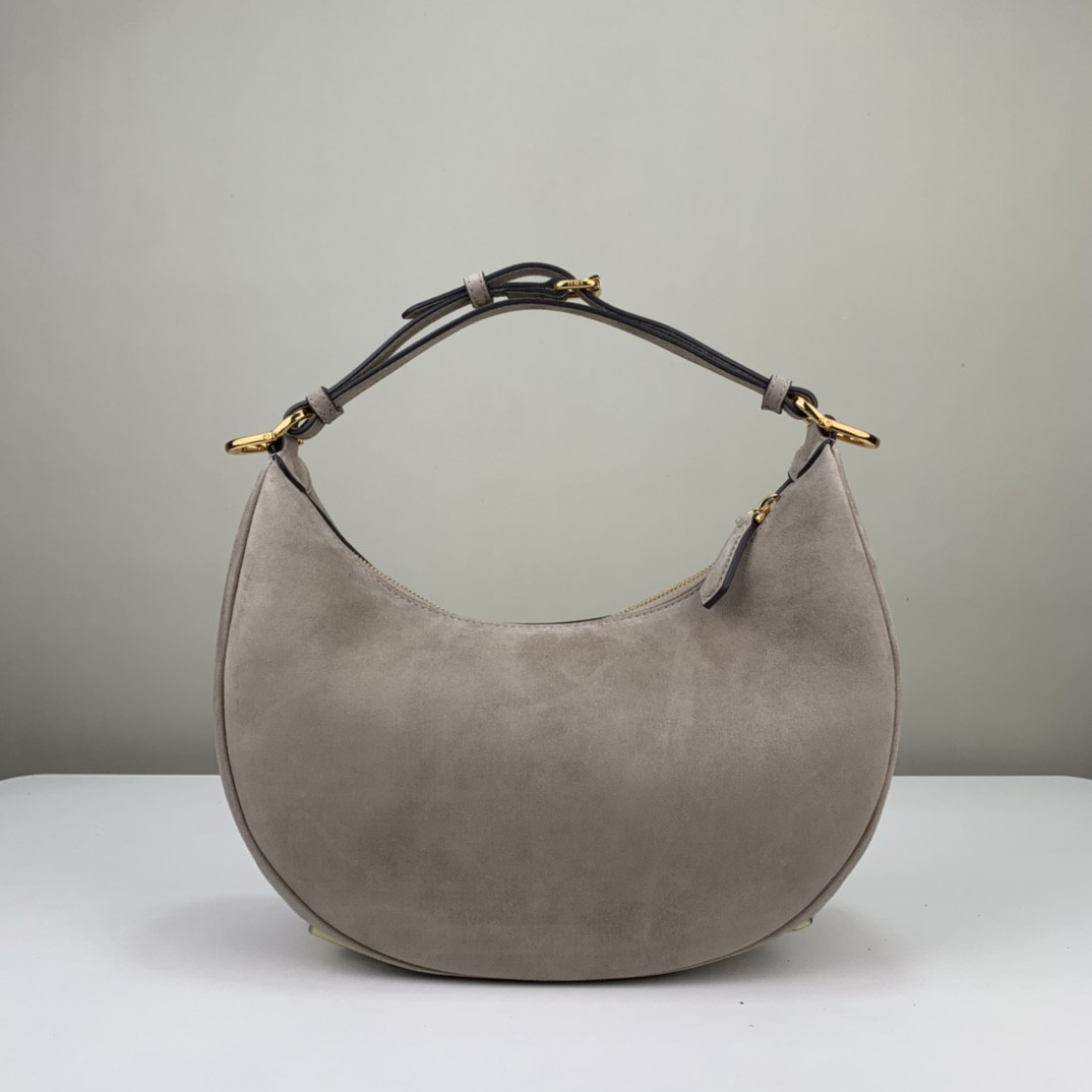 F**di graphy bag-29 x24.5 x10cm