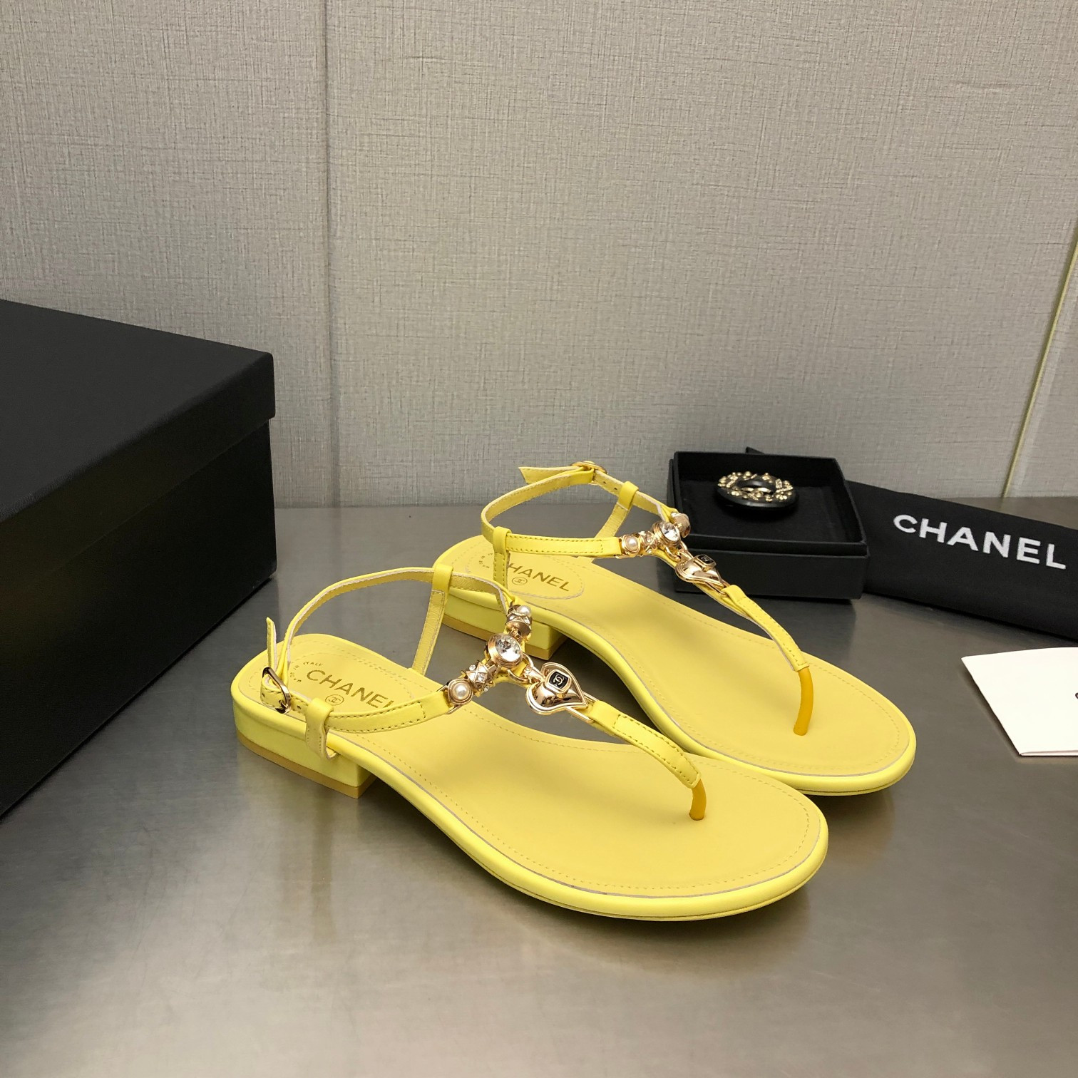 Ch@nel 2023ss Sandals