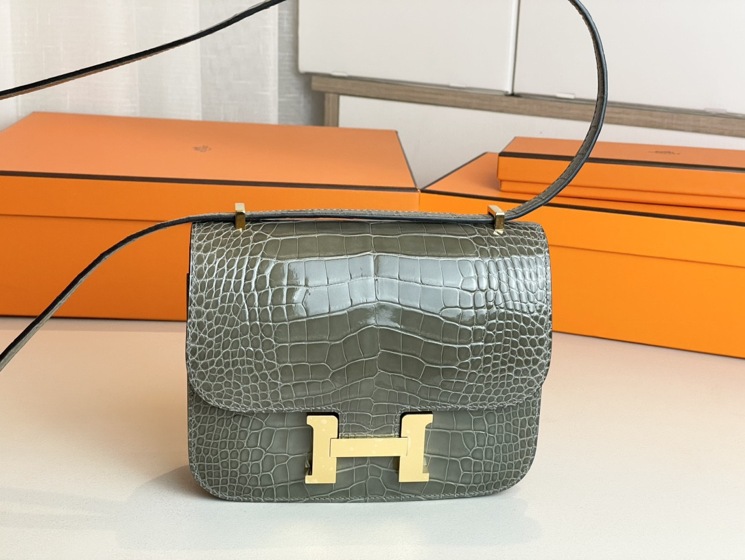 H**mes constance-19cm