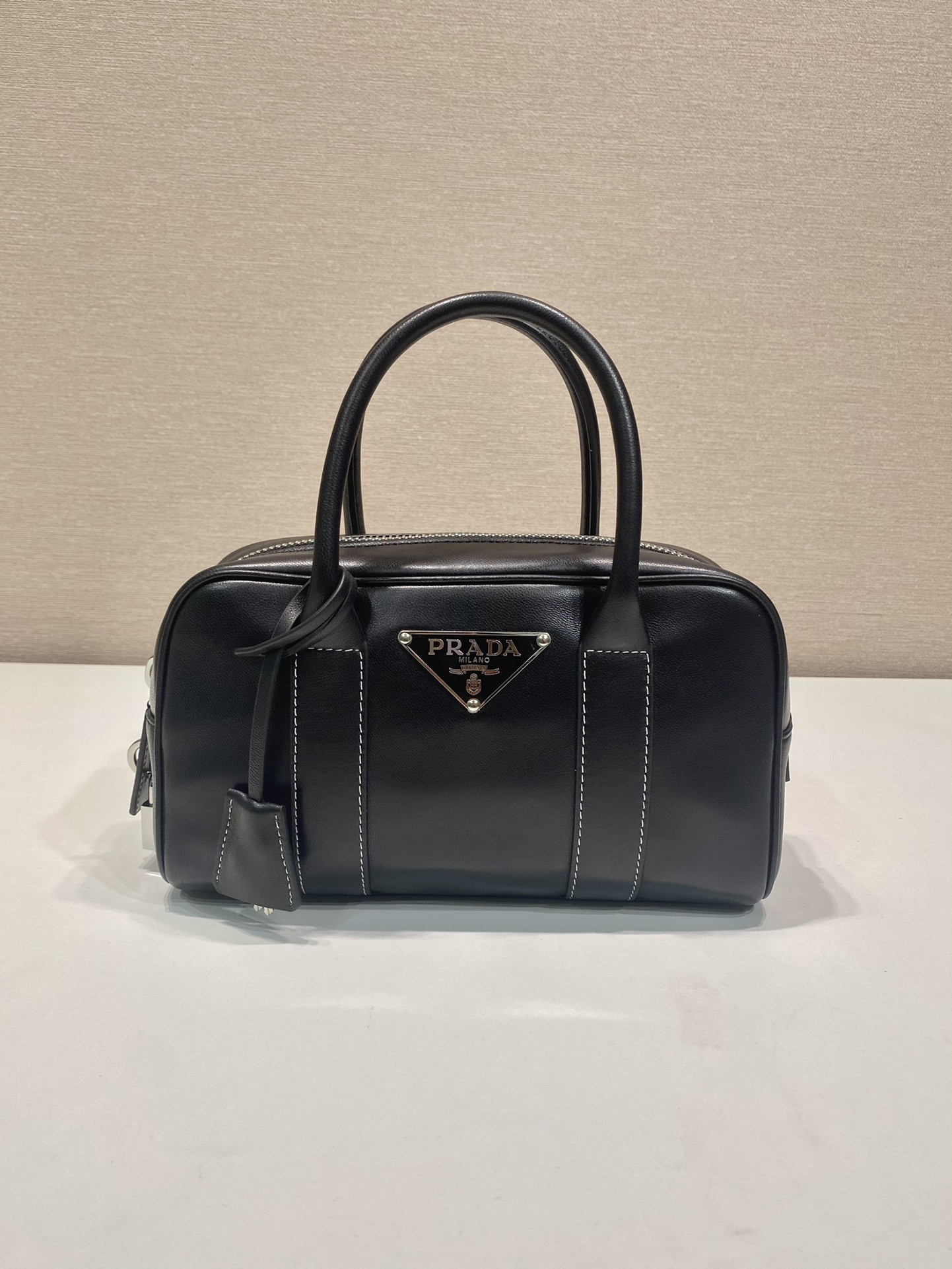 Pra*a medieval boston bag 1ba846-24*15*5cm