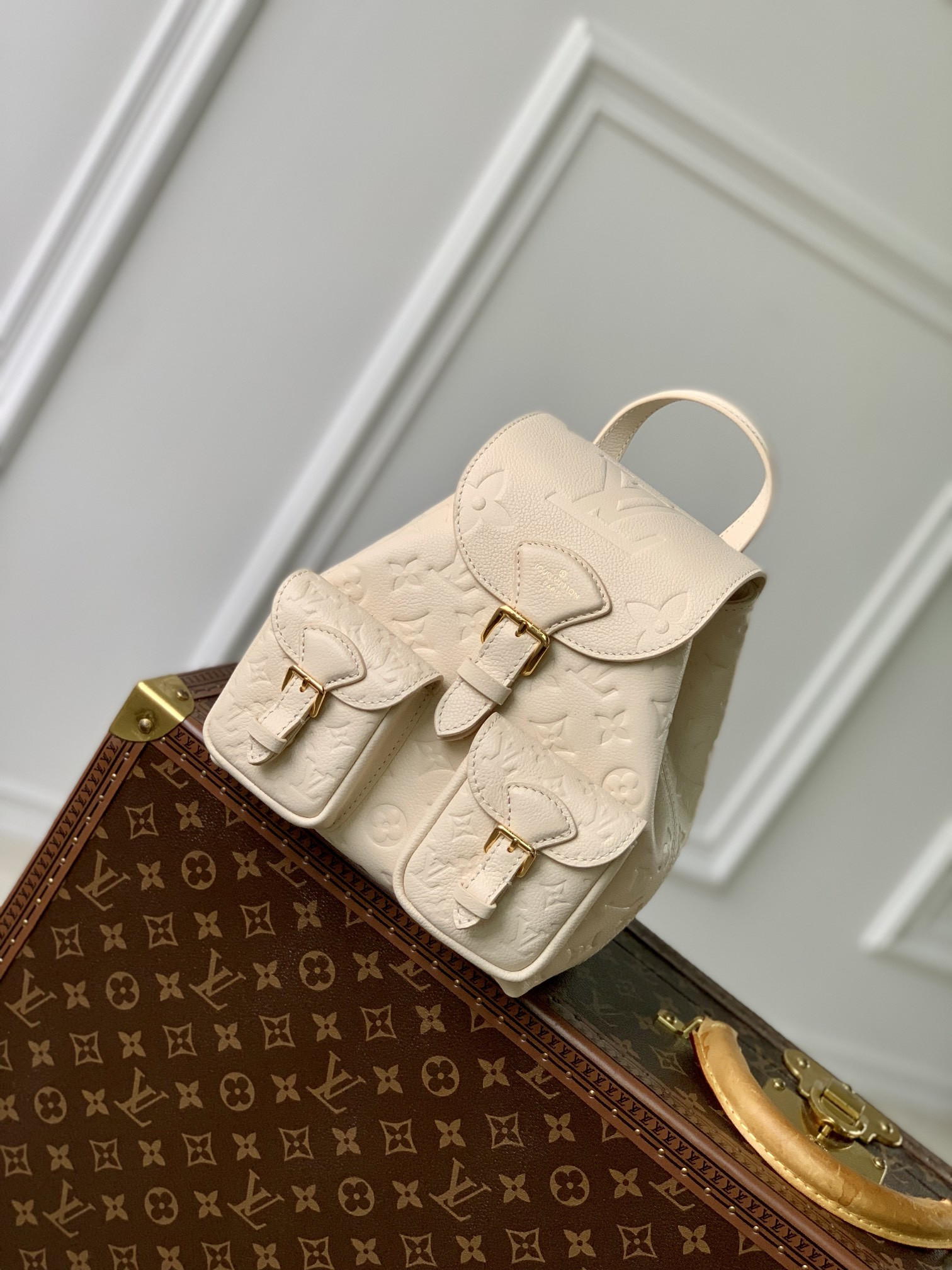 l0*is V*t0n backpack m47106-20 x 22 x 14cm