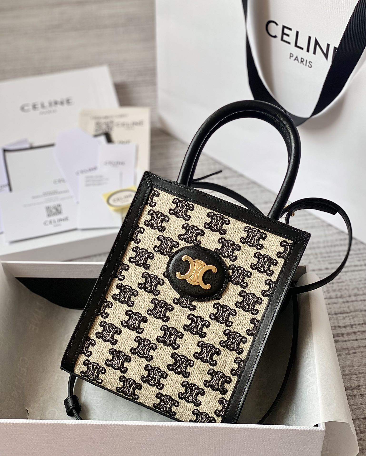 Celin Triomphe Tote-17*21*4CM