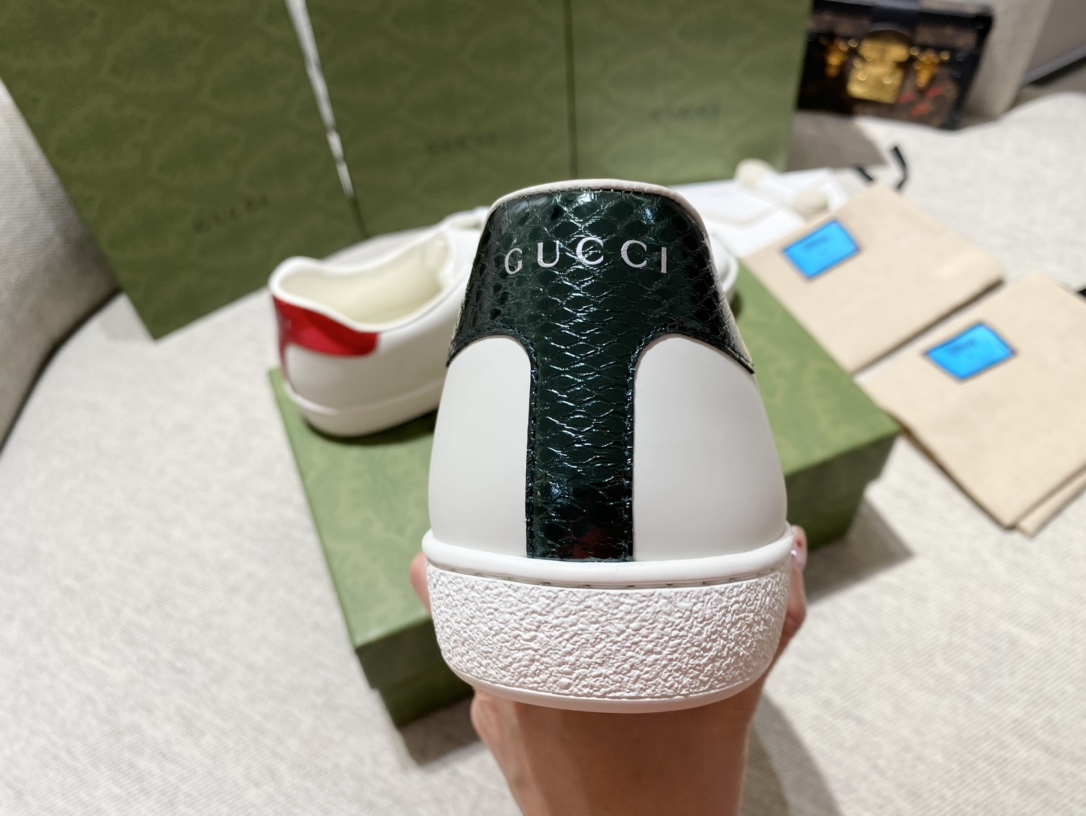 G*u*i ace sneakers