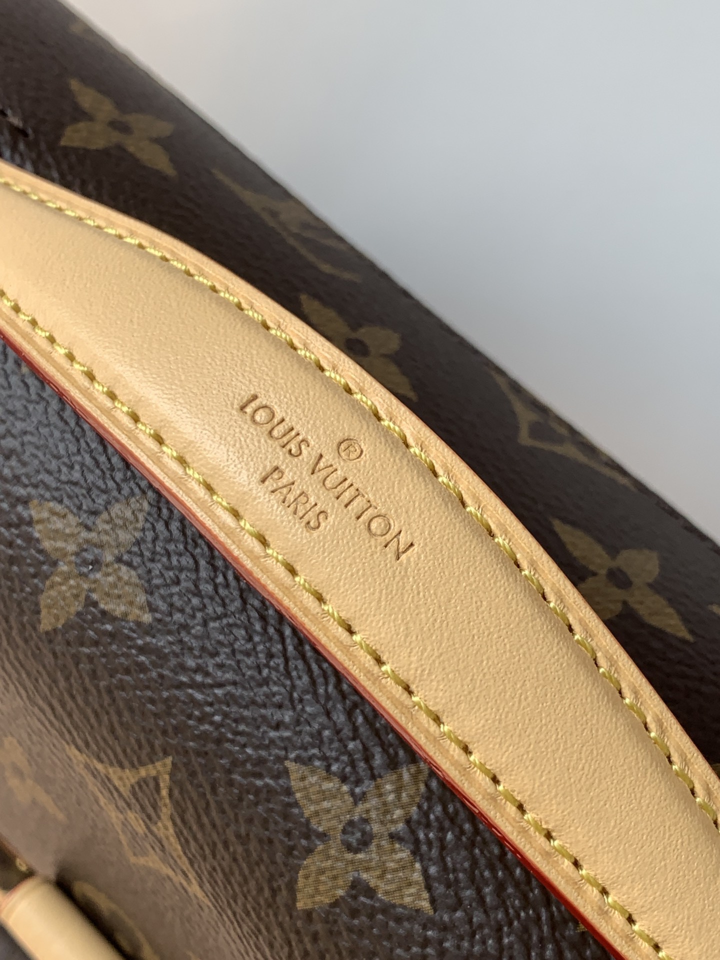 l0vis Vvtt0n pochette metis east west handbags- m12429-21.5 x 13.5 x 6cm