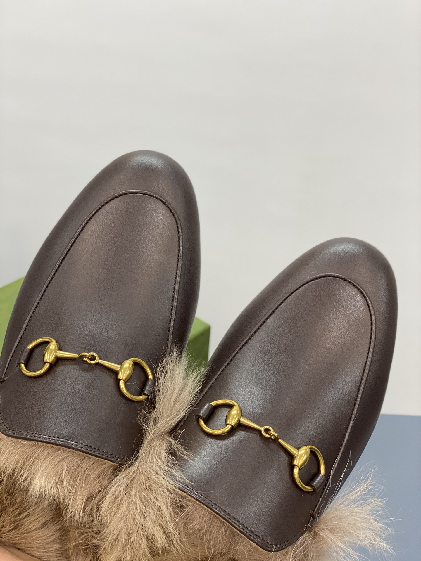 G*u*i loafers