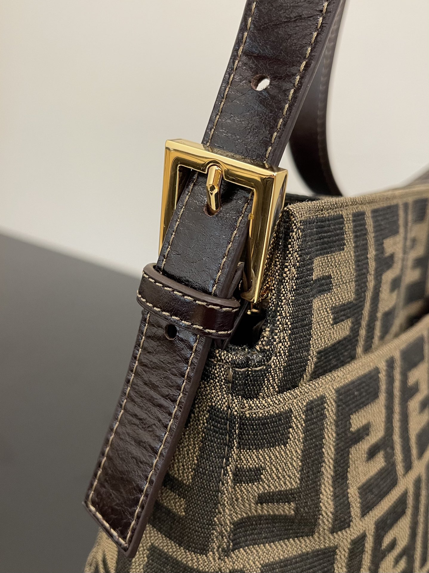 F**di vintage handbags-30*18*12cm