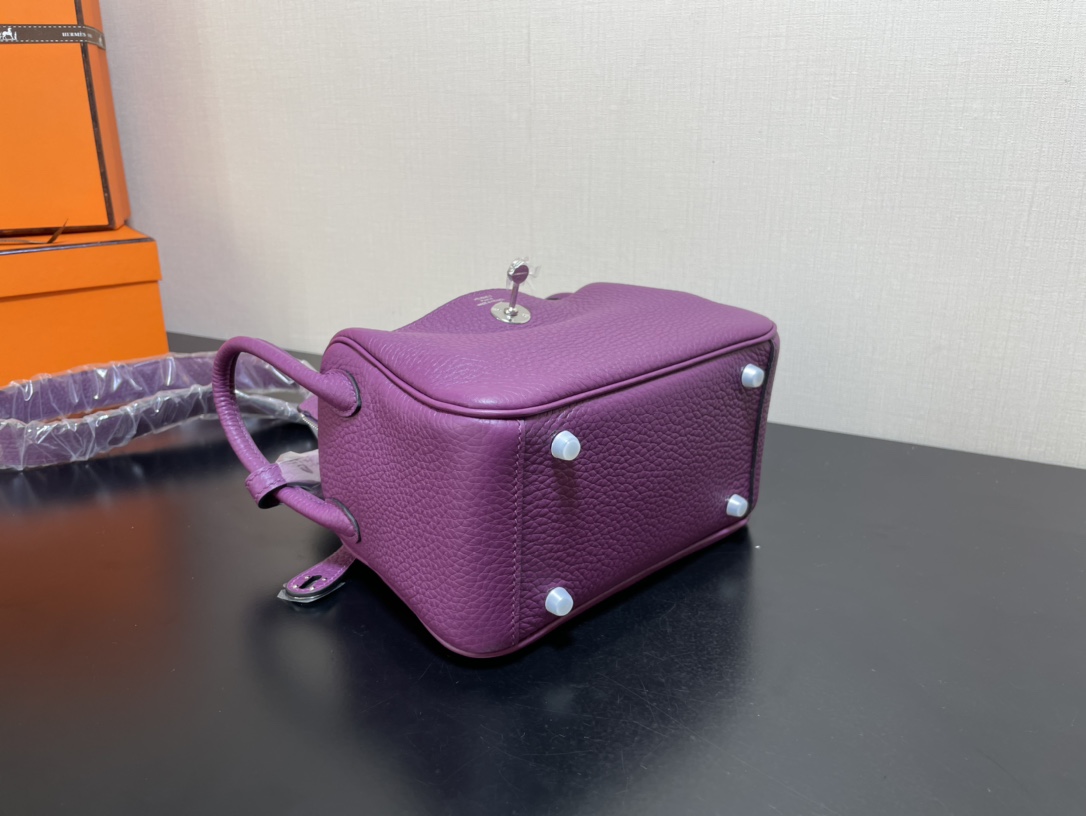 H**mes lindy 19-togo leather-19cm