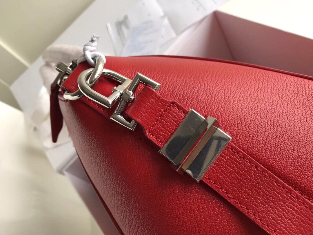 G1uenchy antigona tote-28*17*25cm