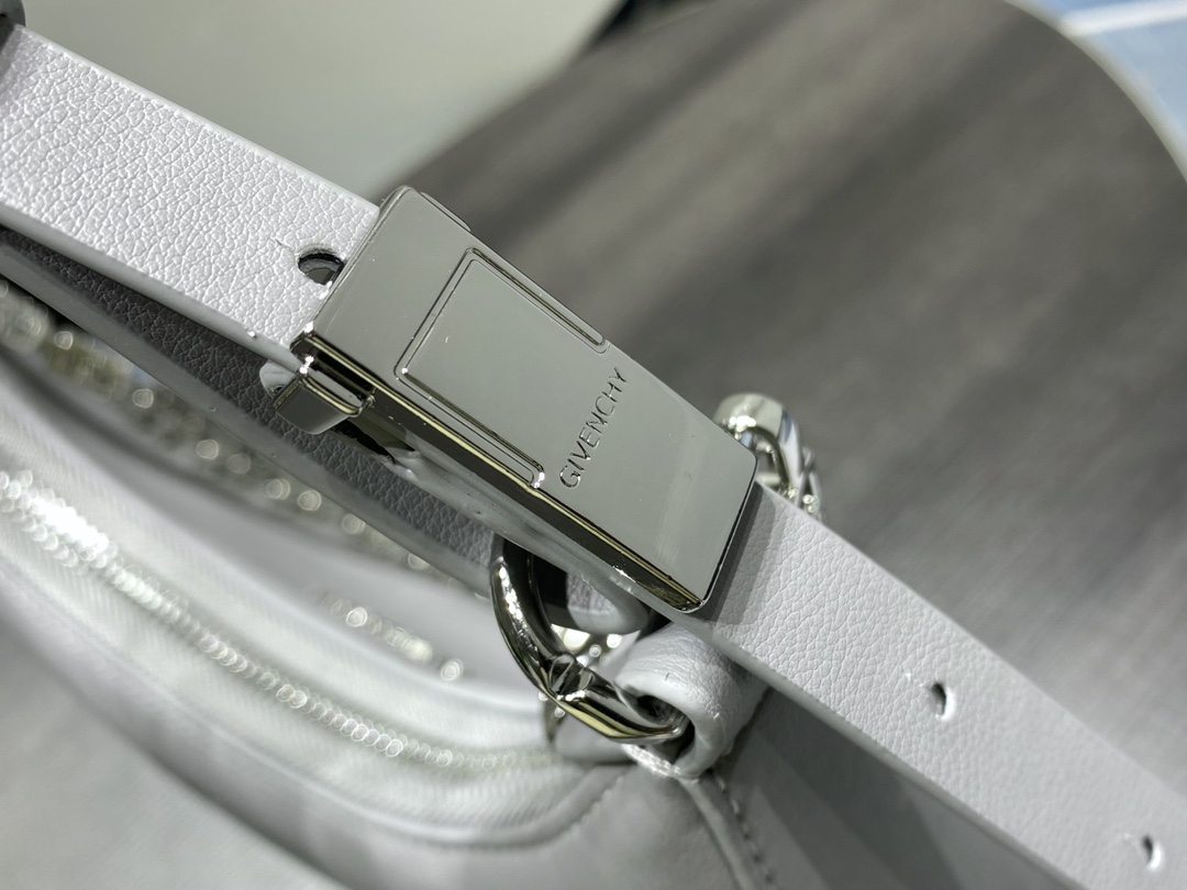 G1uenchy moon cut hobo-25x7x12cm