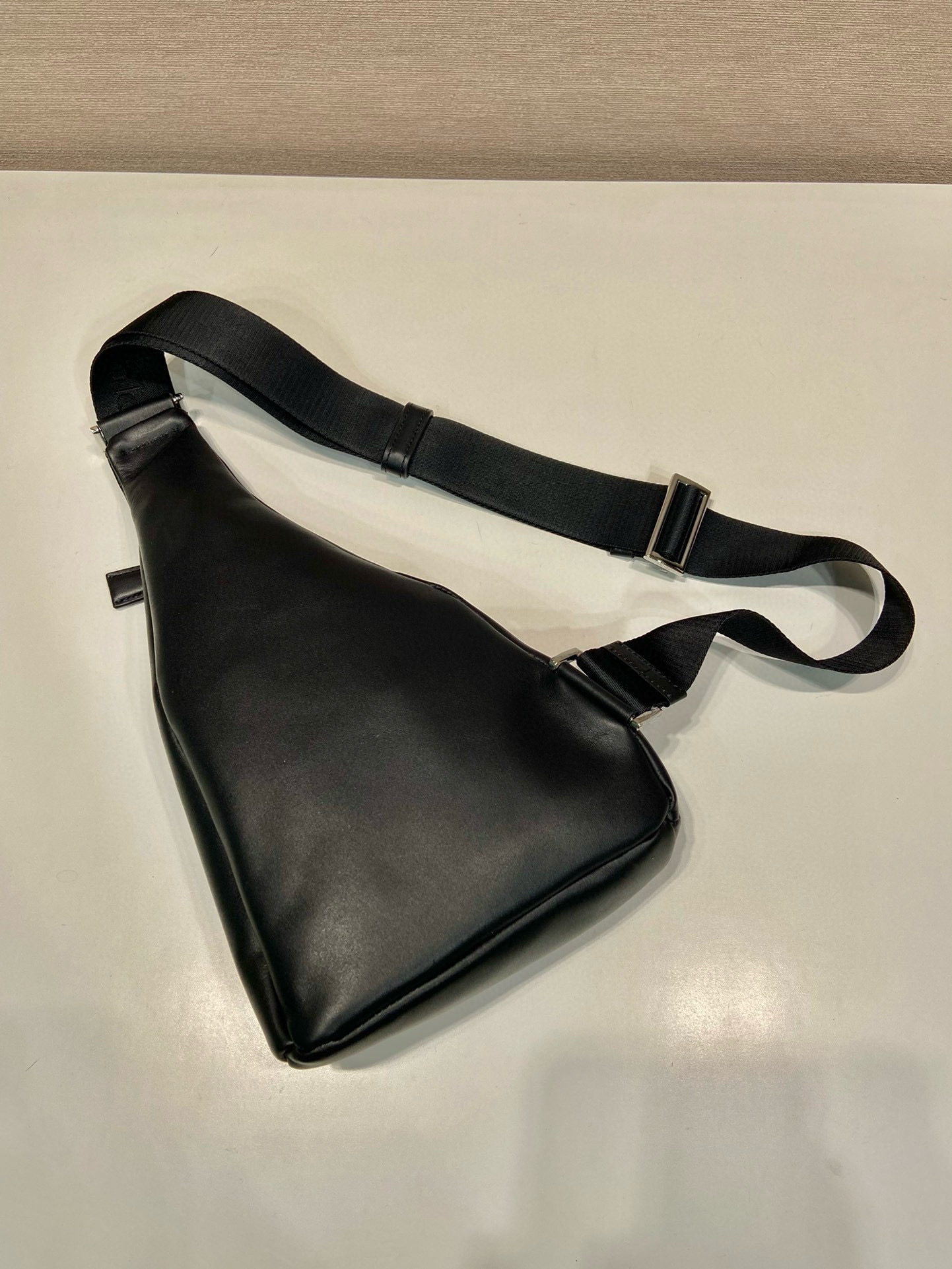 Pra*a 2vz098 handbags-17*32*6.5cm