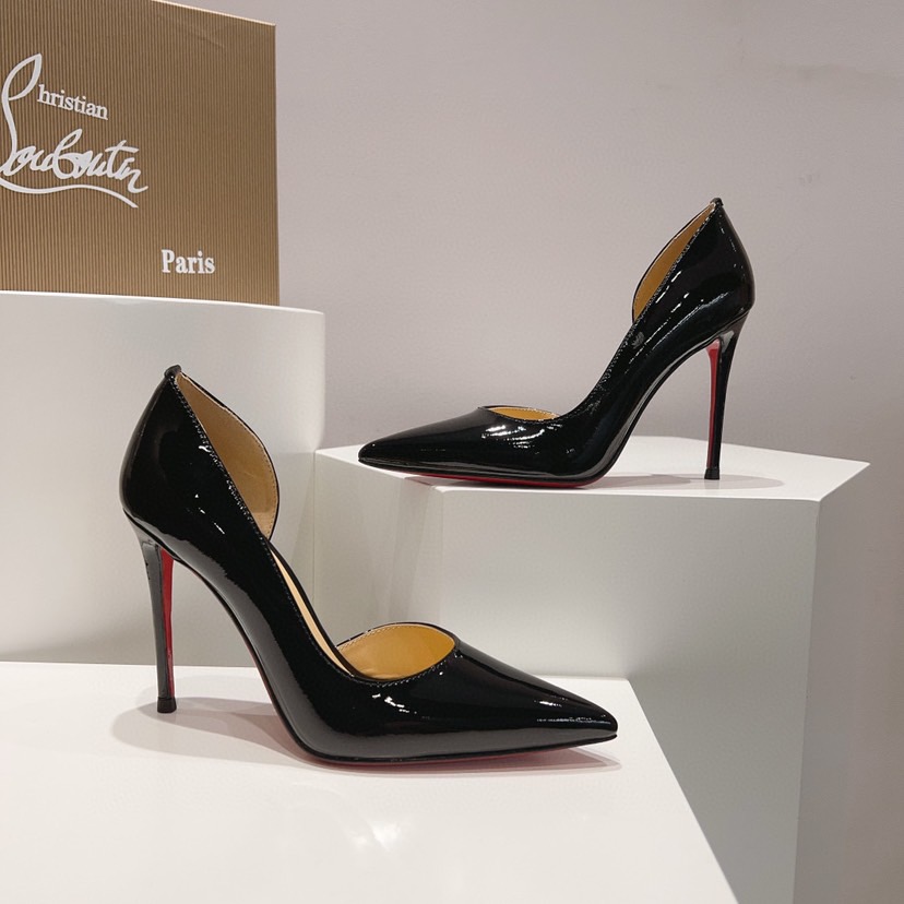 Chr1st1an louboutin heels
