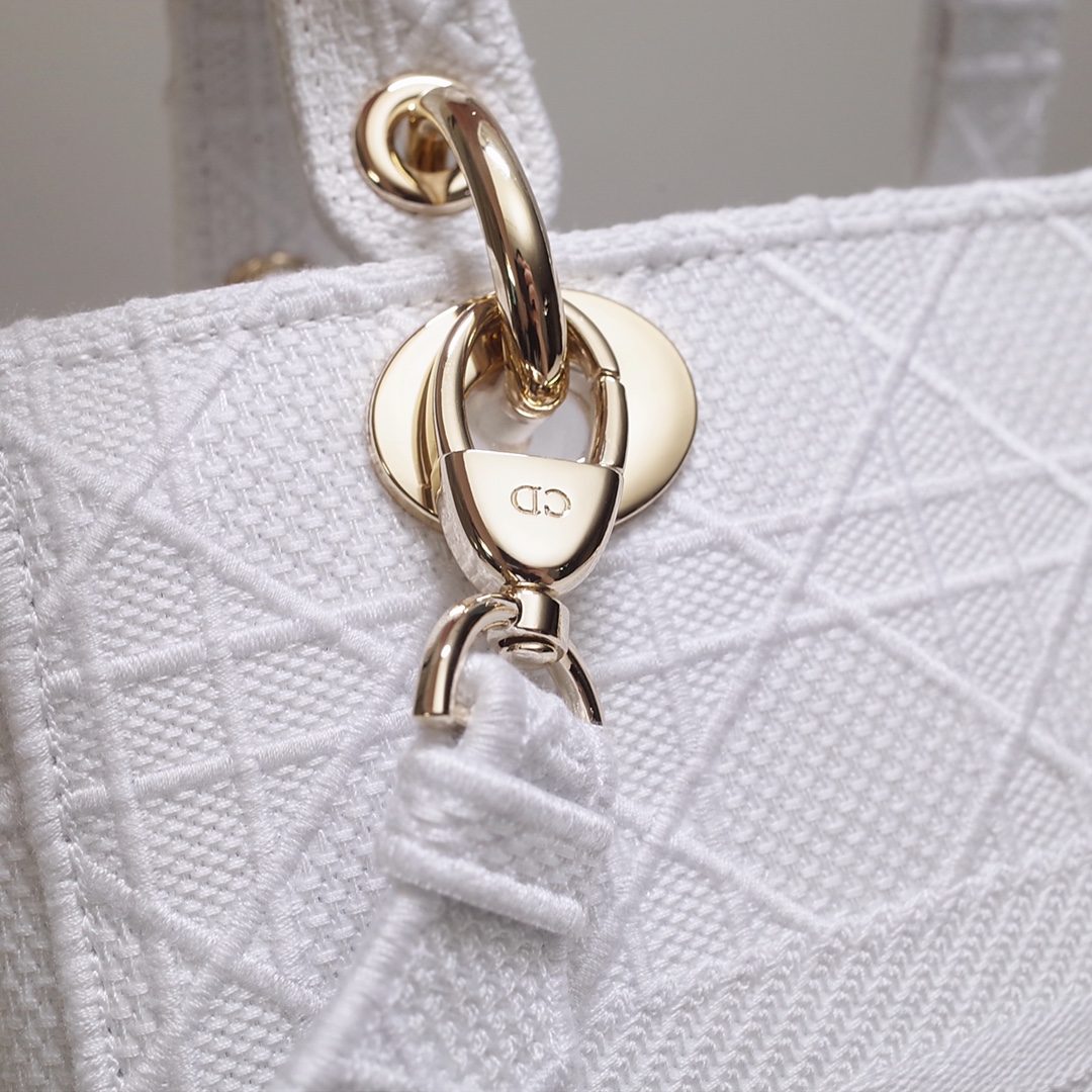 lady D*or handle bag with gold hardware-24cm