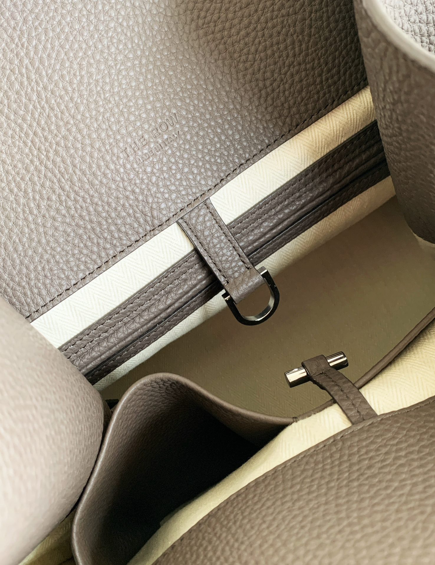 The R0w margaux 17 bag-43x30x25cm