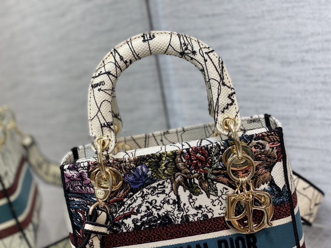 lady D*or handle bag-24cm